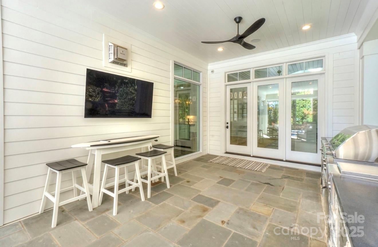 Saylors Watch - Residential