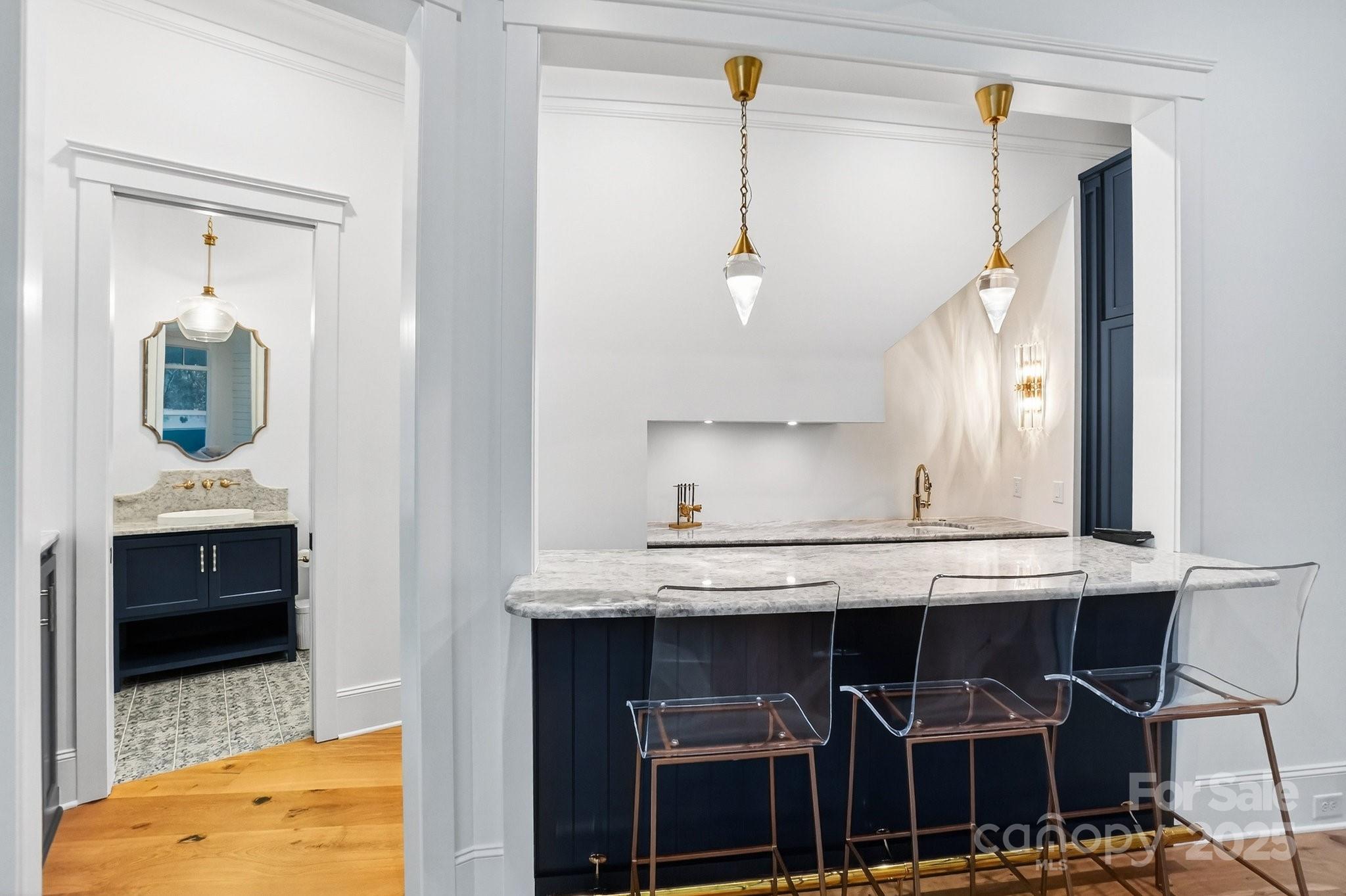 Saylors Watch - Residential