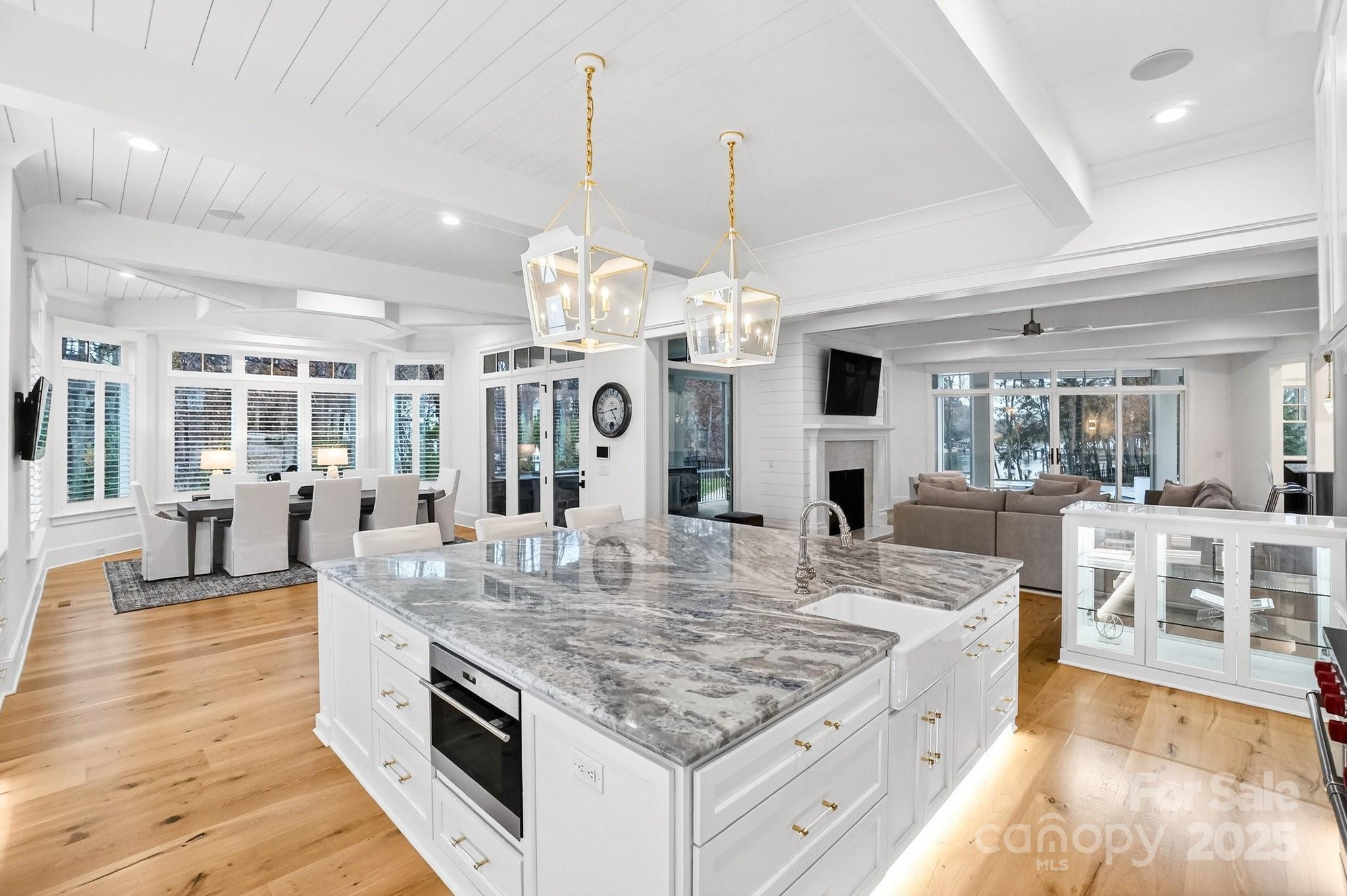 Saylors Watch - Residential