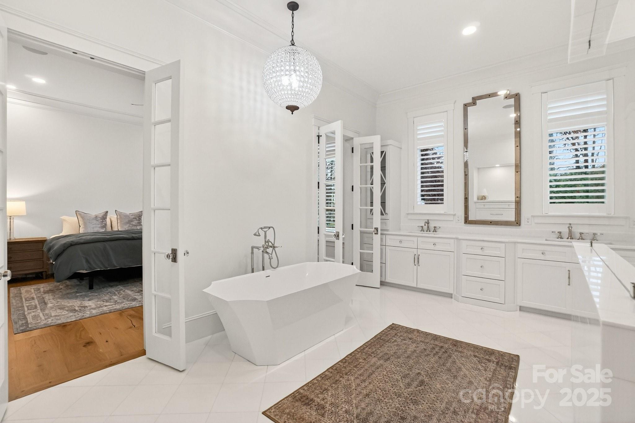 Saylors Watch - Residential