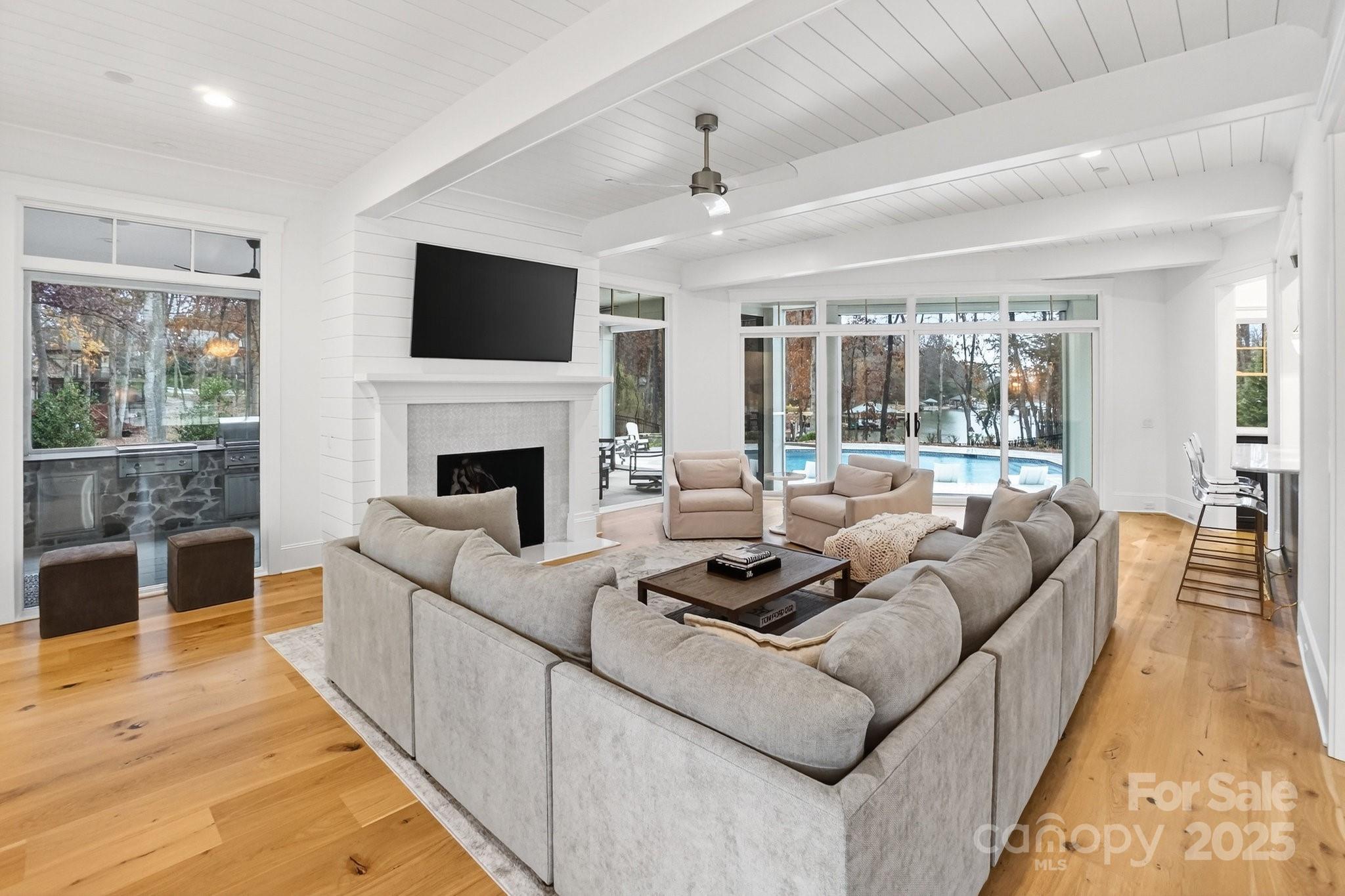 Saylors Watch - Residential