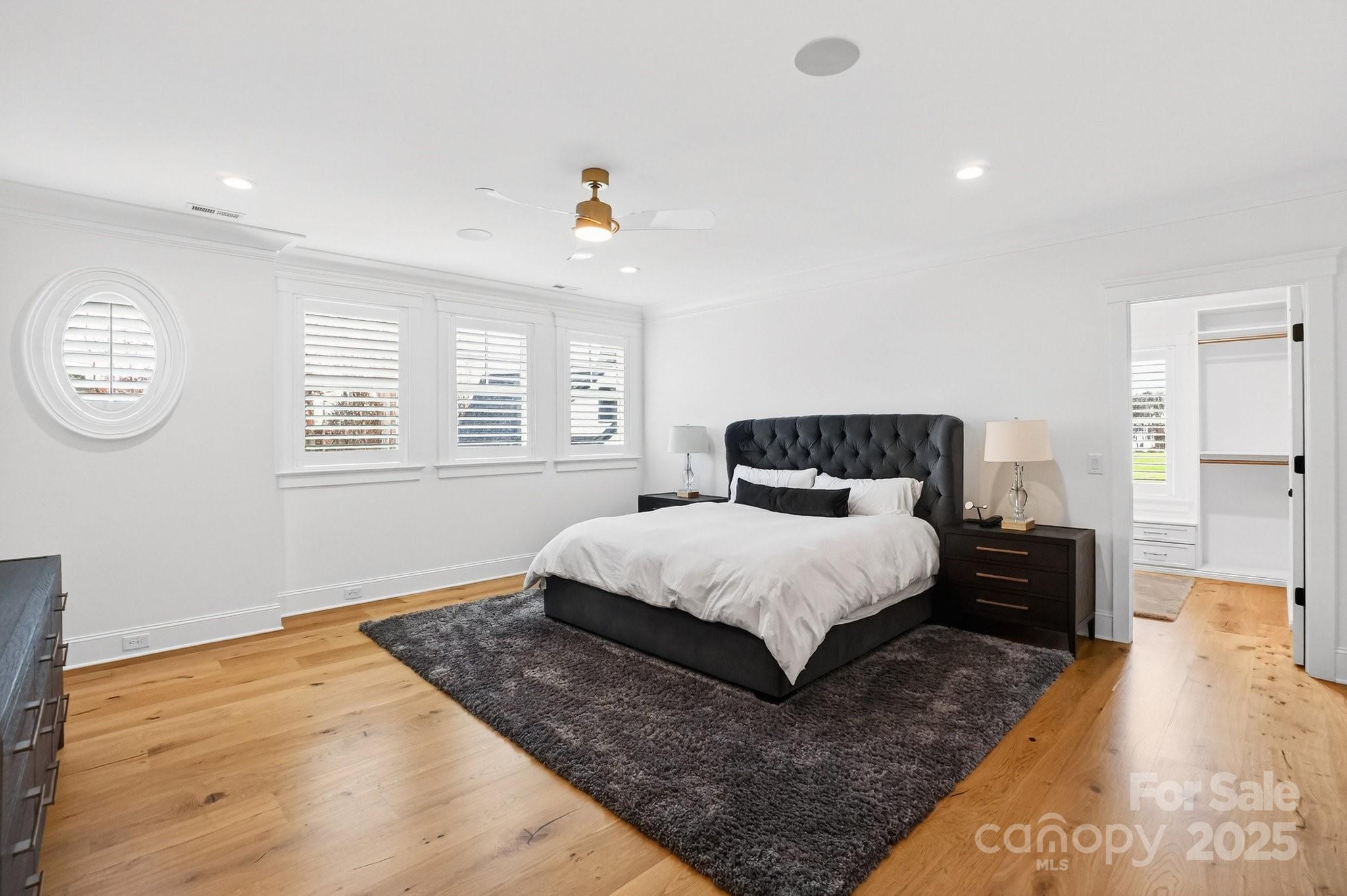 Saylors Watch - Residential