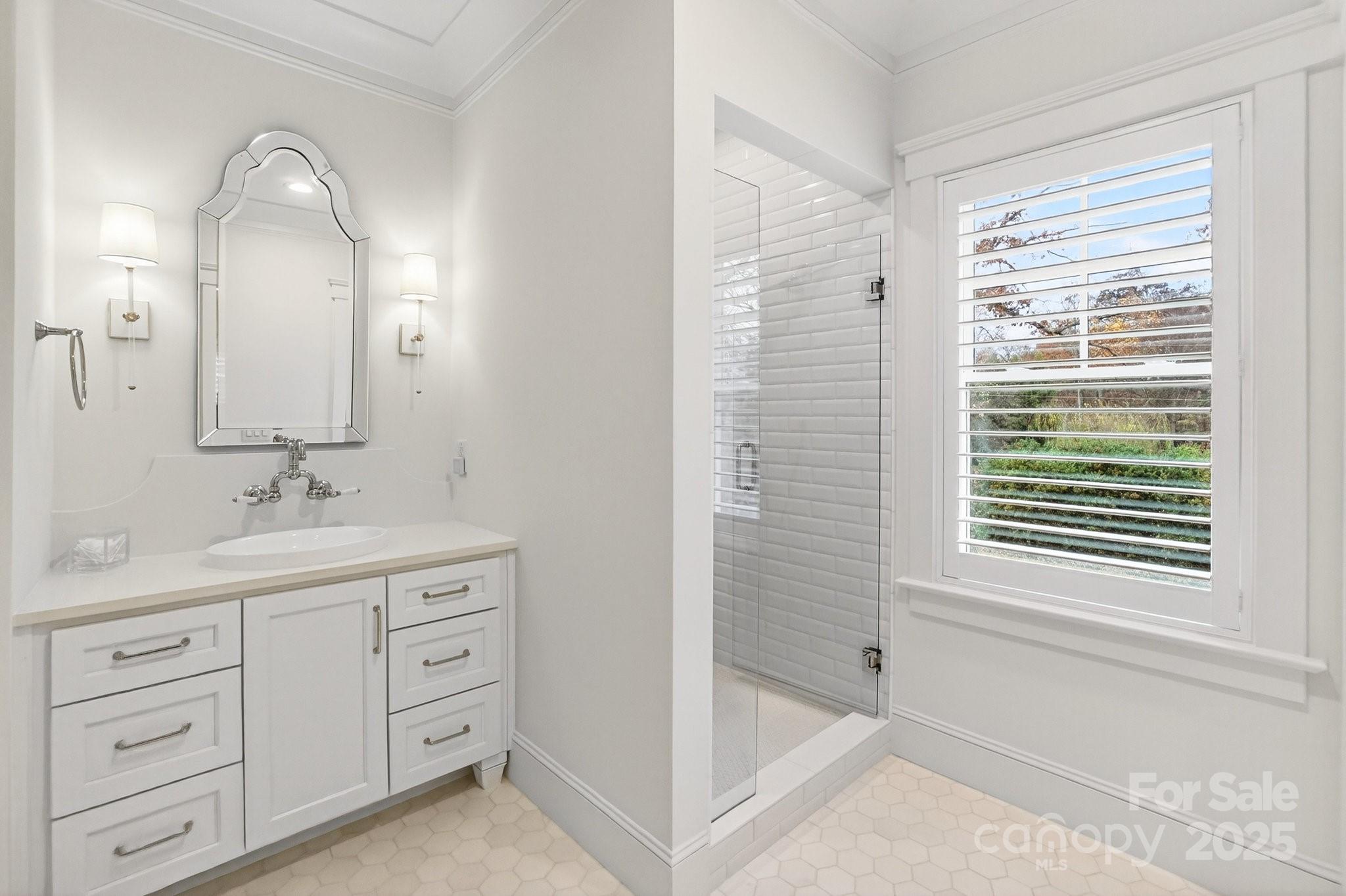 Saylors Watch - Residential