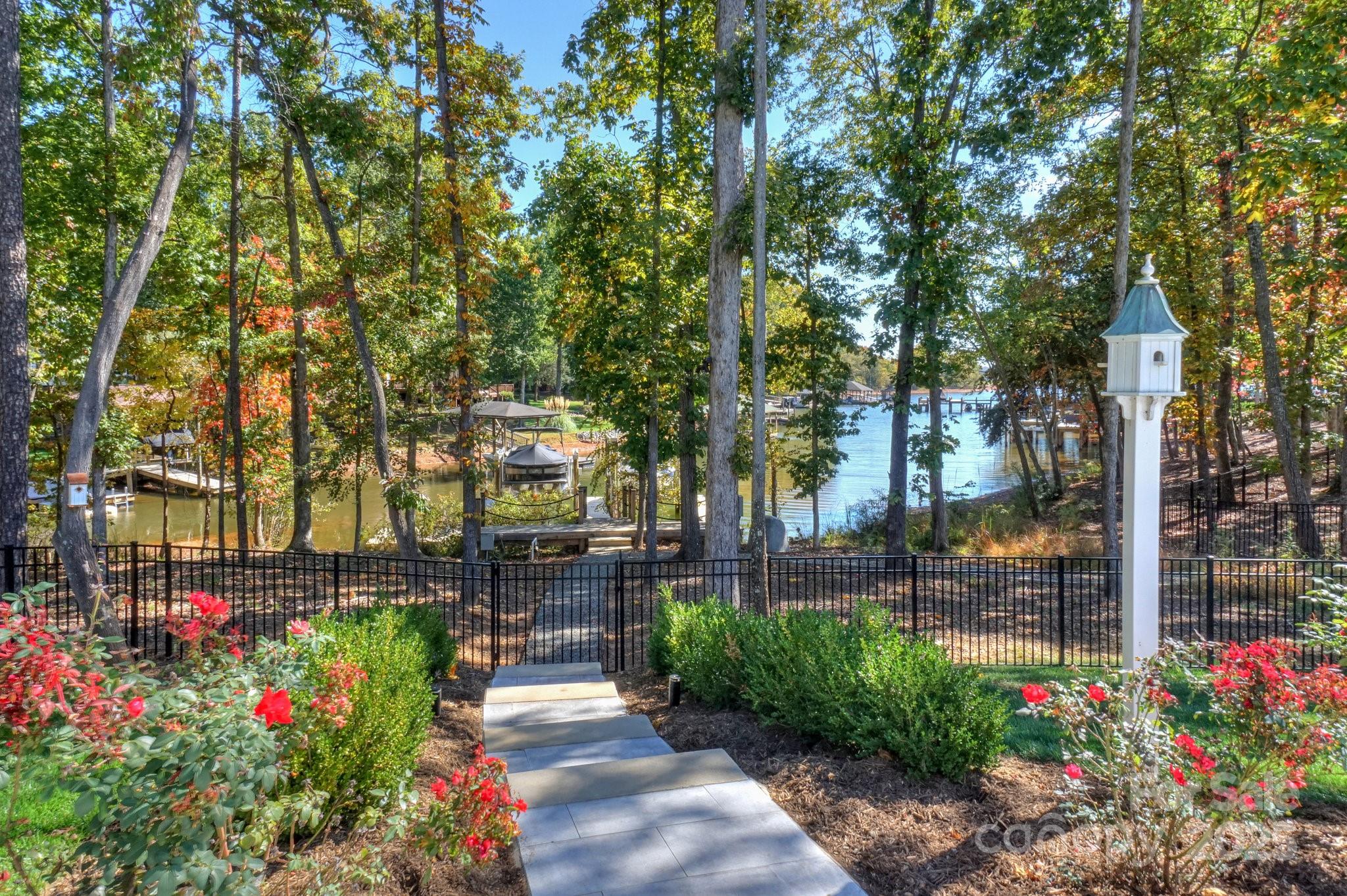 Saylors Watch - Residential