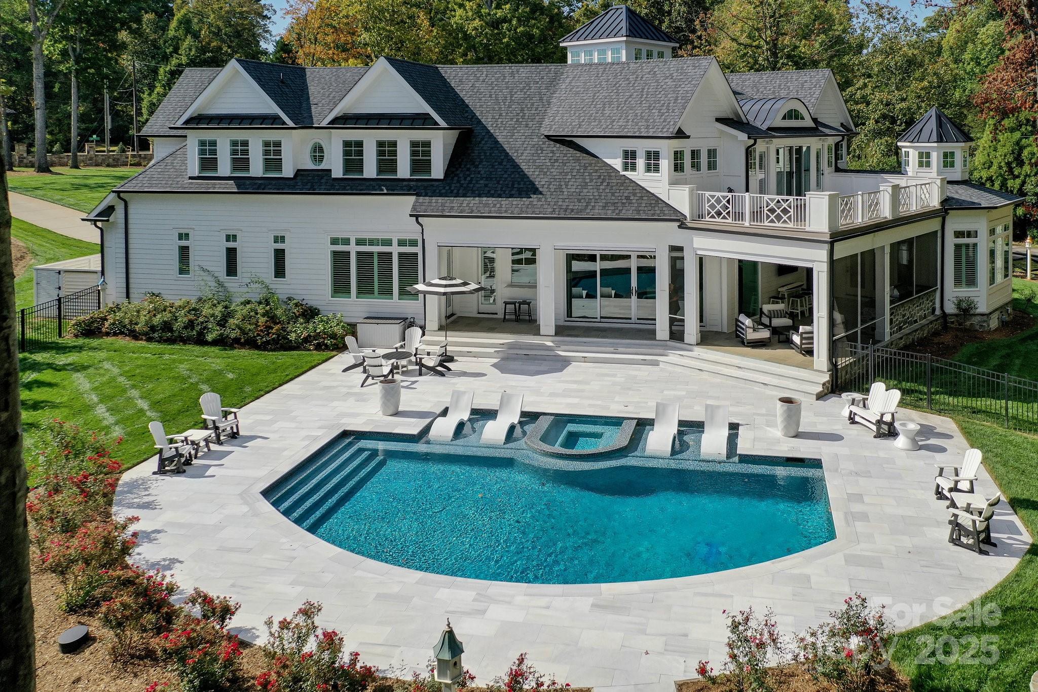 Saylors Watch - Residential