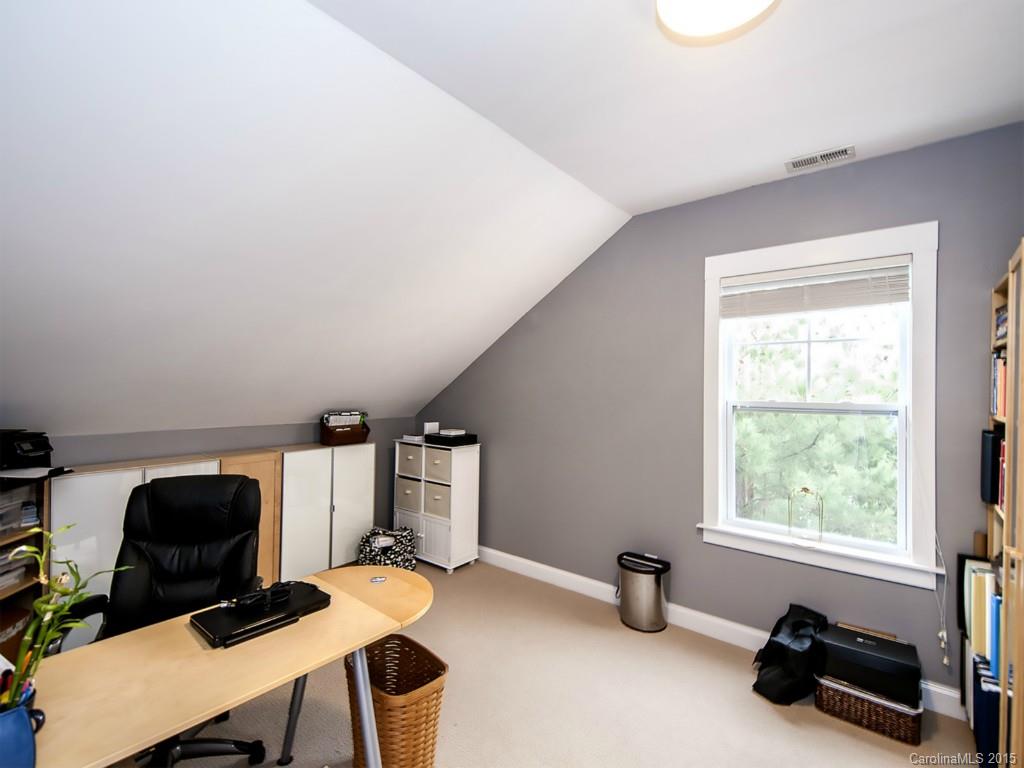 Lake Shore - Residential