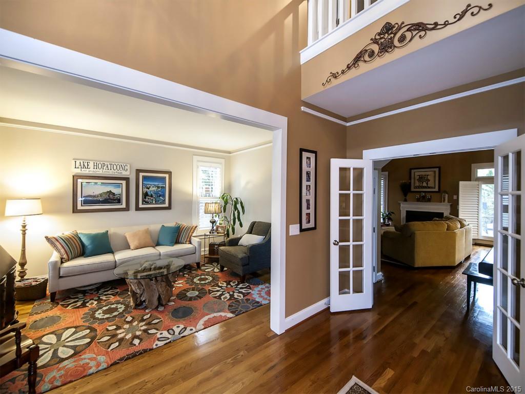 Lake Shore - Residential