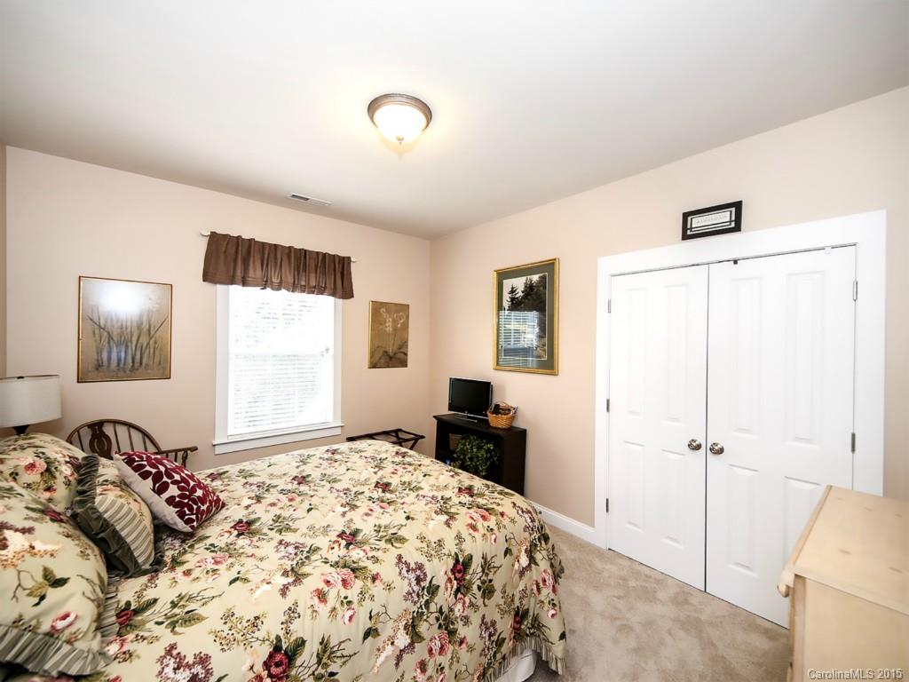 Lake Shore - Residential