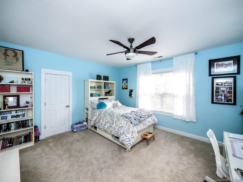 Lake Shore - Residential