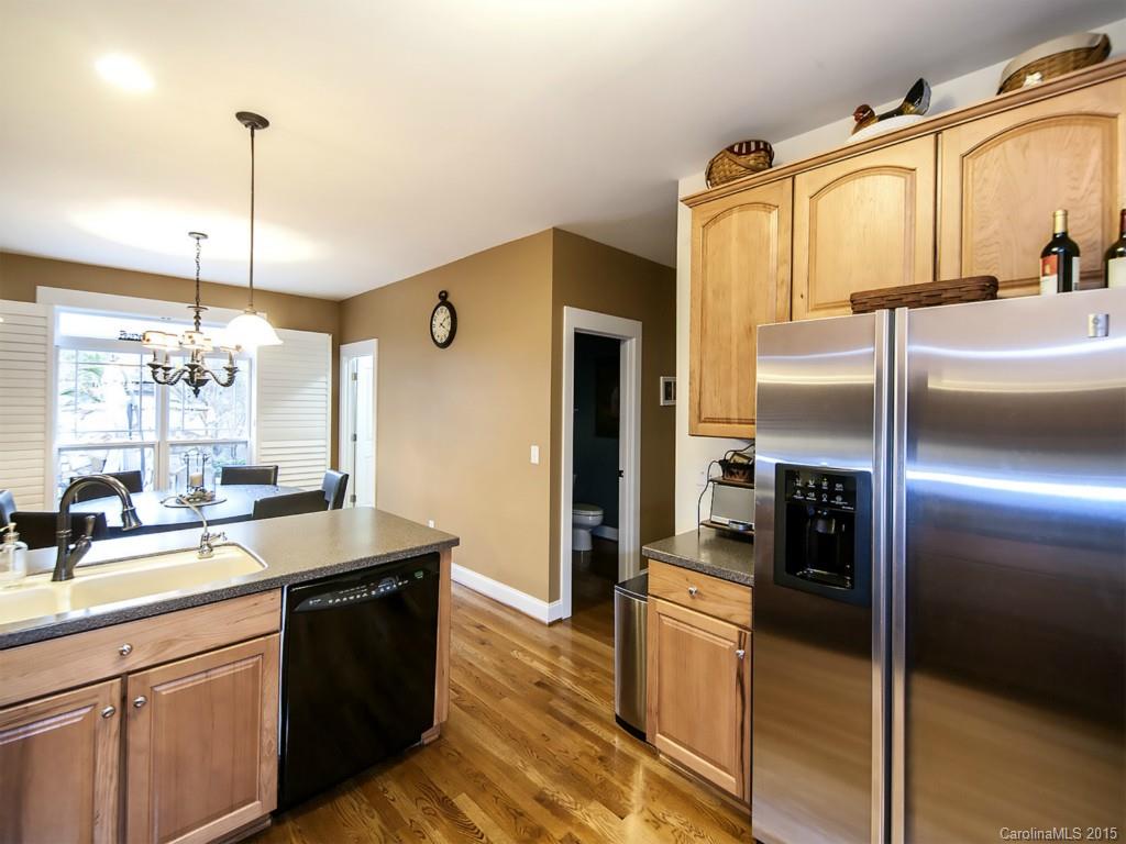 Lake Shore - Residential