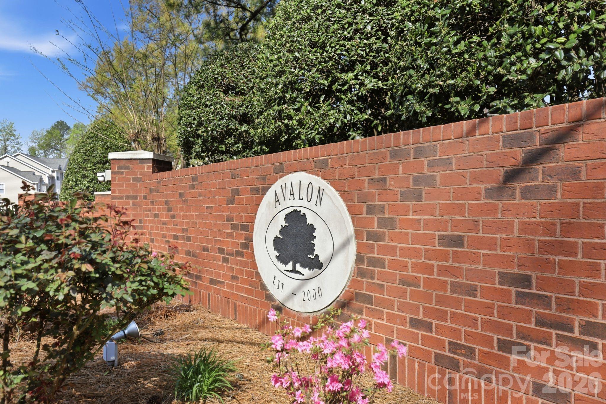 Avalon at Mallard Creek - Residential