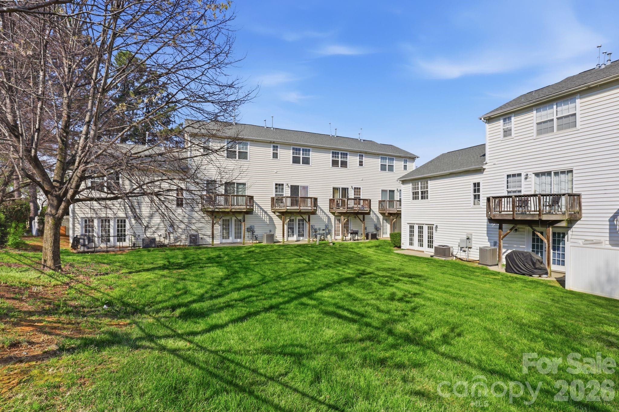 Avalon at Mallard Creek - Residential