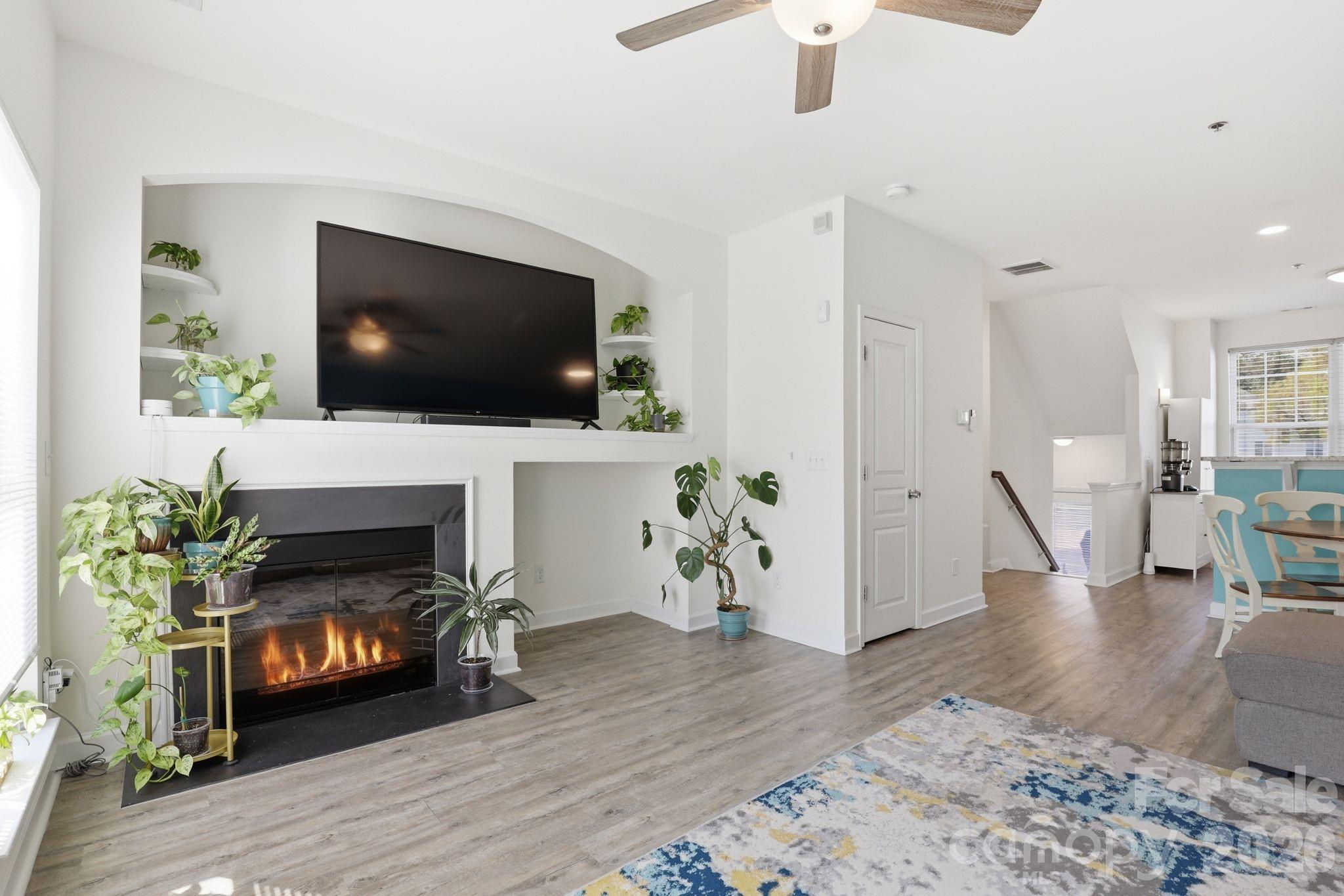 Avalon at Mallard Creek - Residential