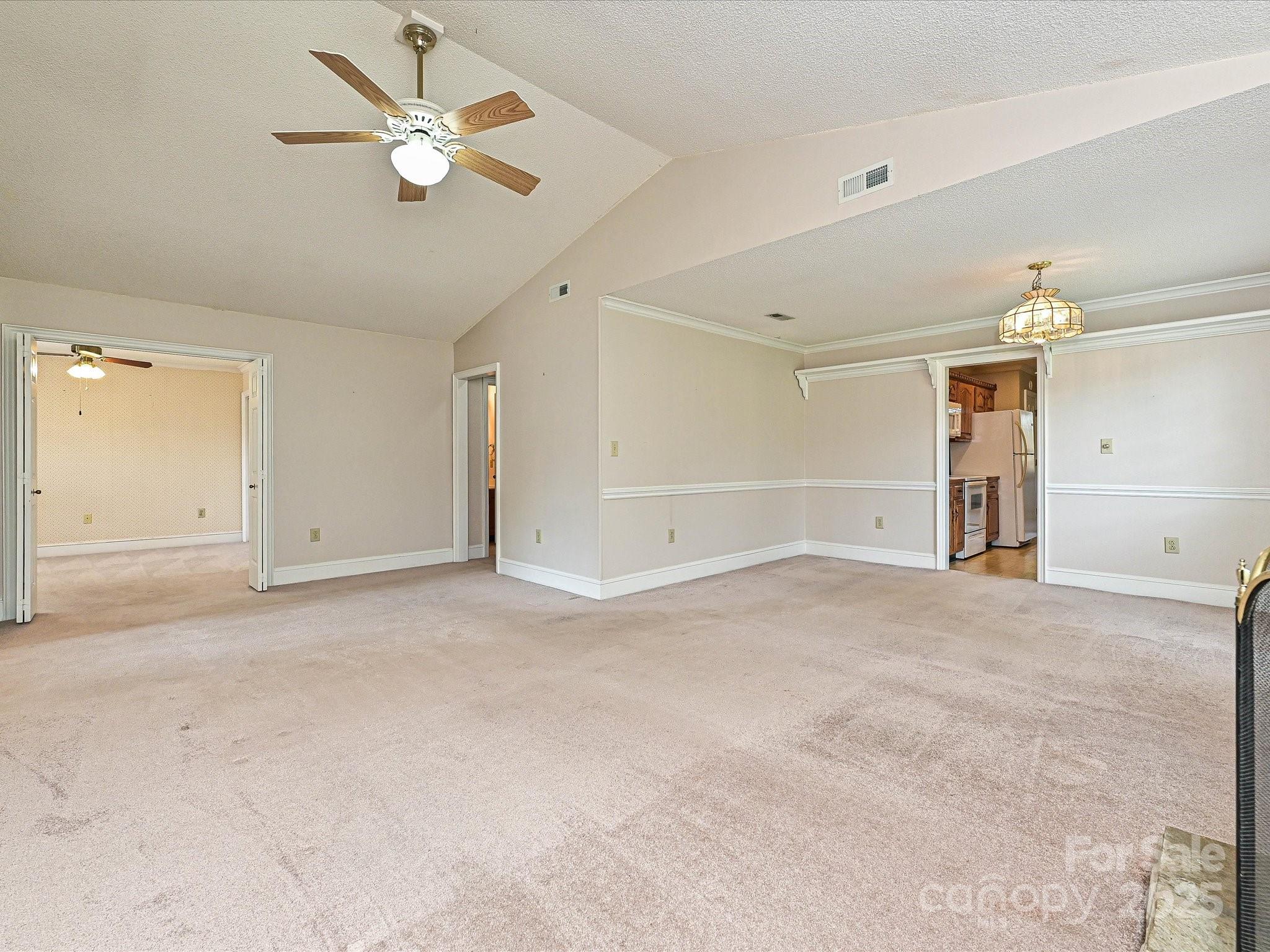 2919 Peachwood Court