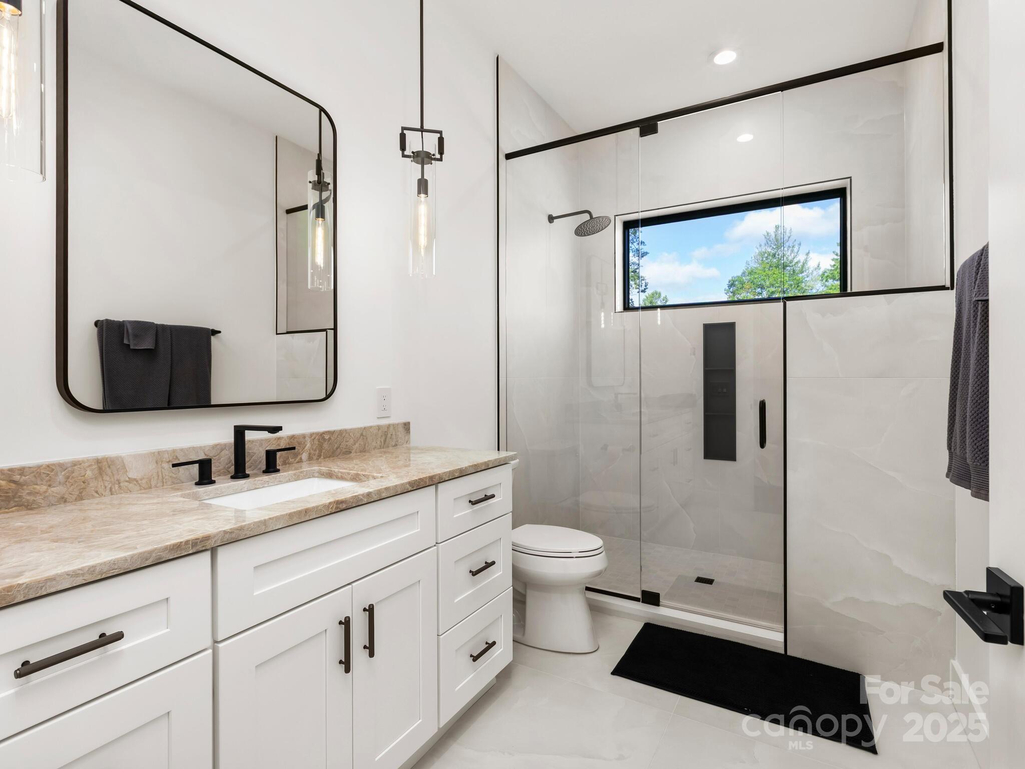 Horse Shoe Cove - Residential