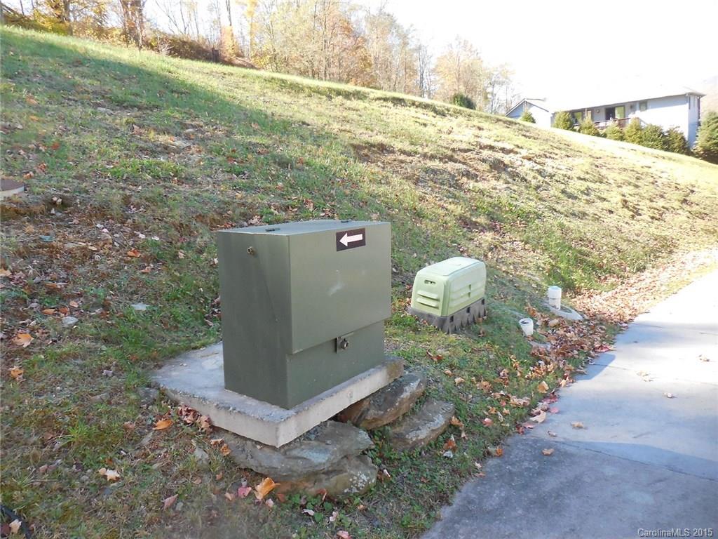 Apple Orchard - Land