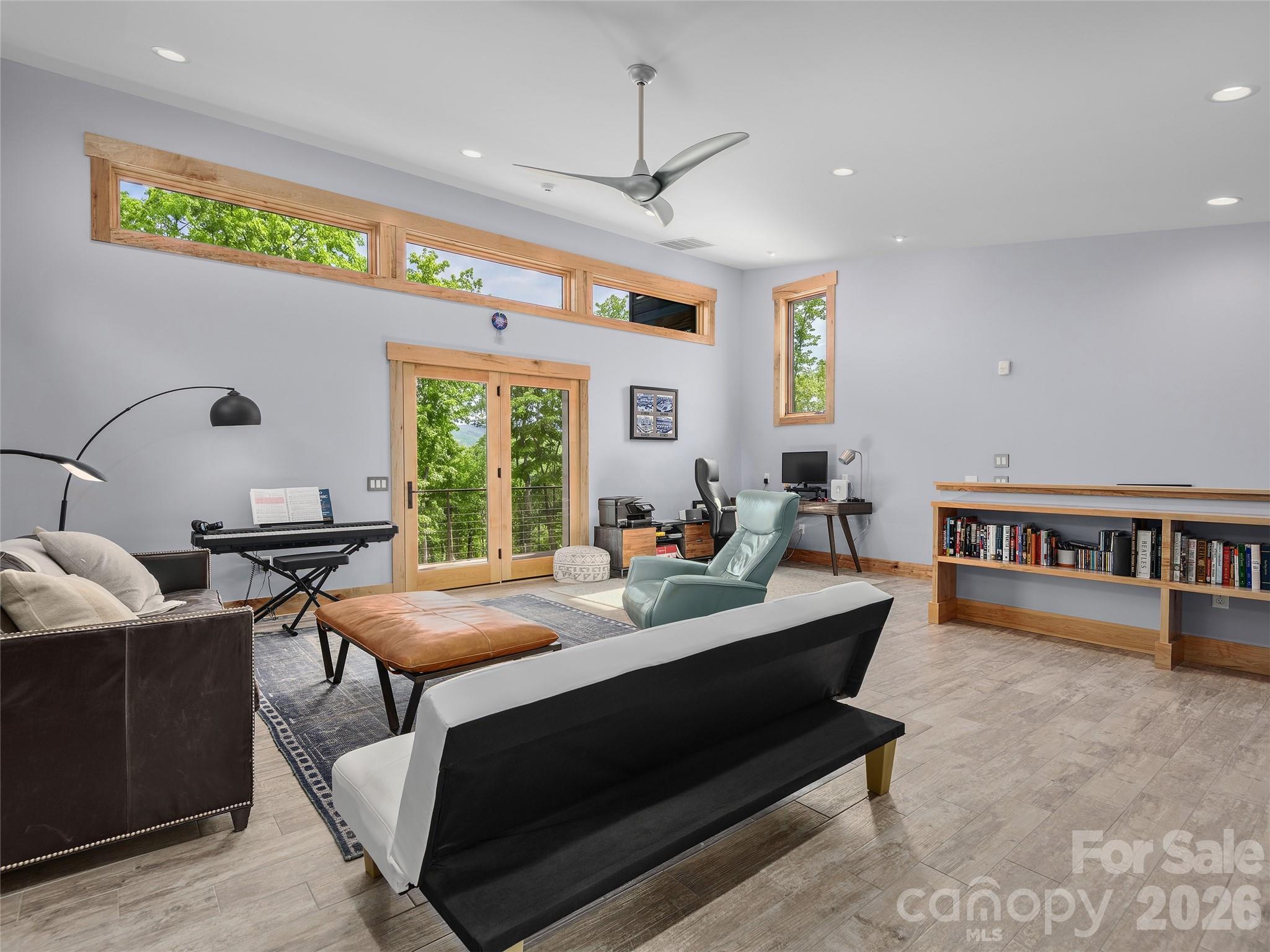 Ravenwood Estates - Residential
