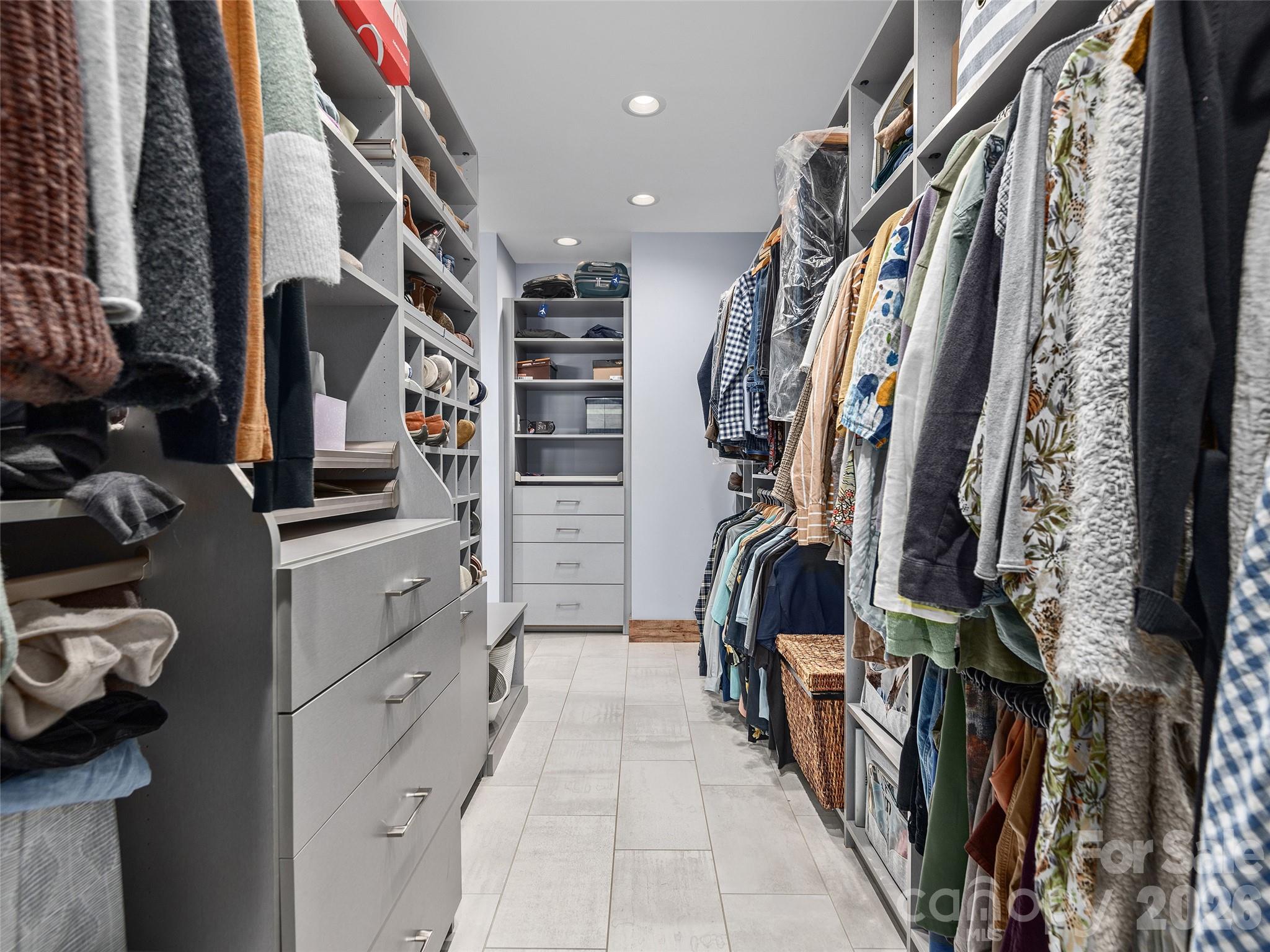 Ravenwood Estates - Residential