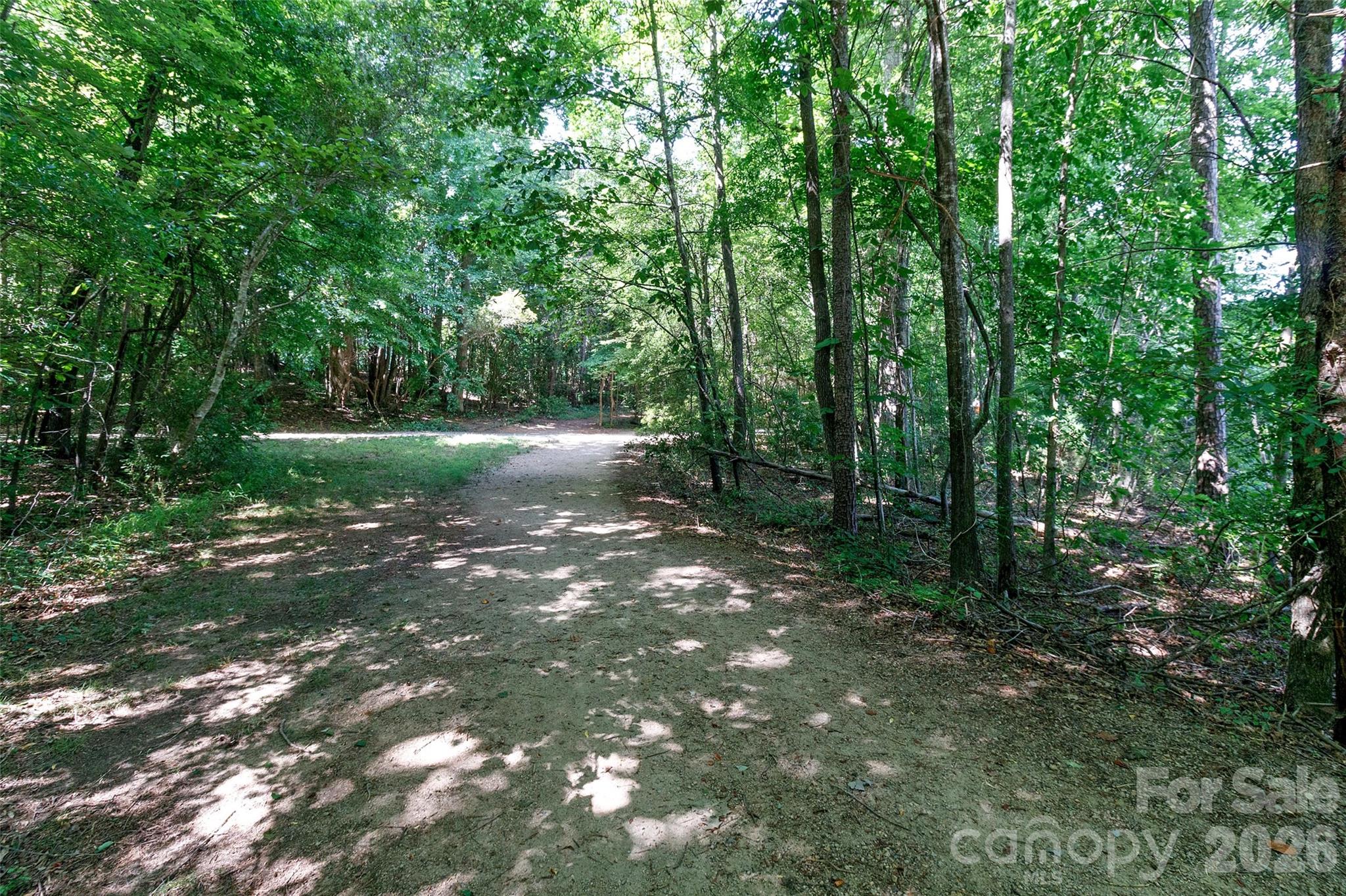 1011 Clearbrook Road