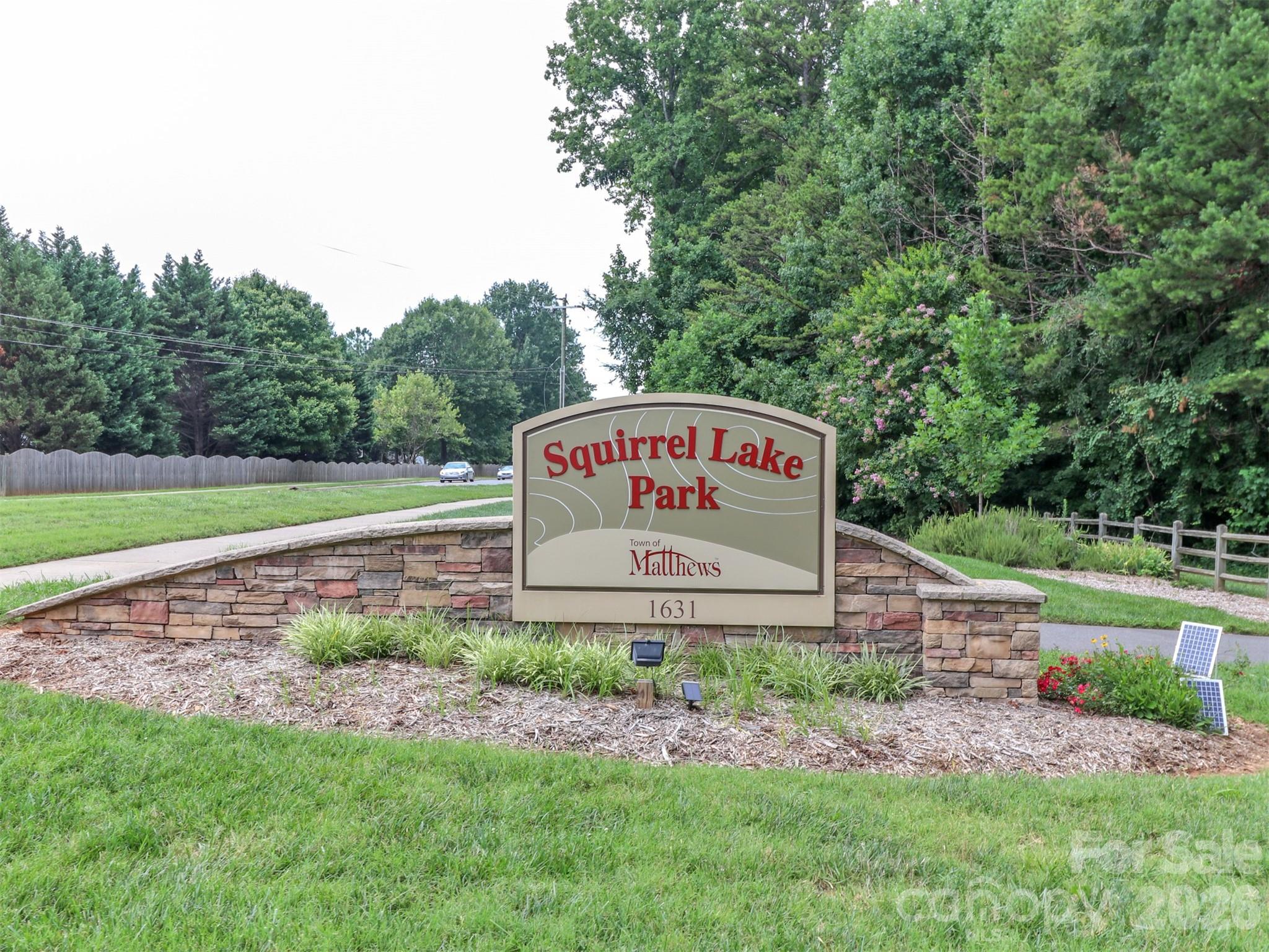 1011 Clearbrook Road