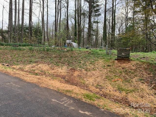 0.86 AC LOT LAKEMONT Drive 0.86
