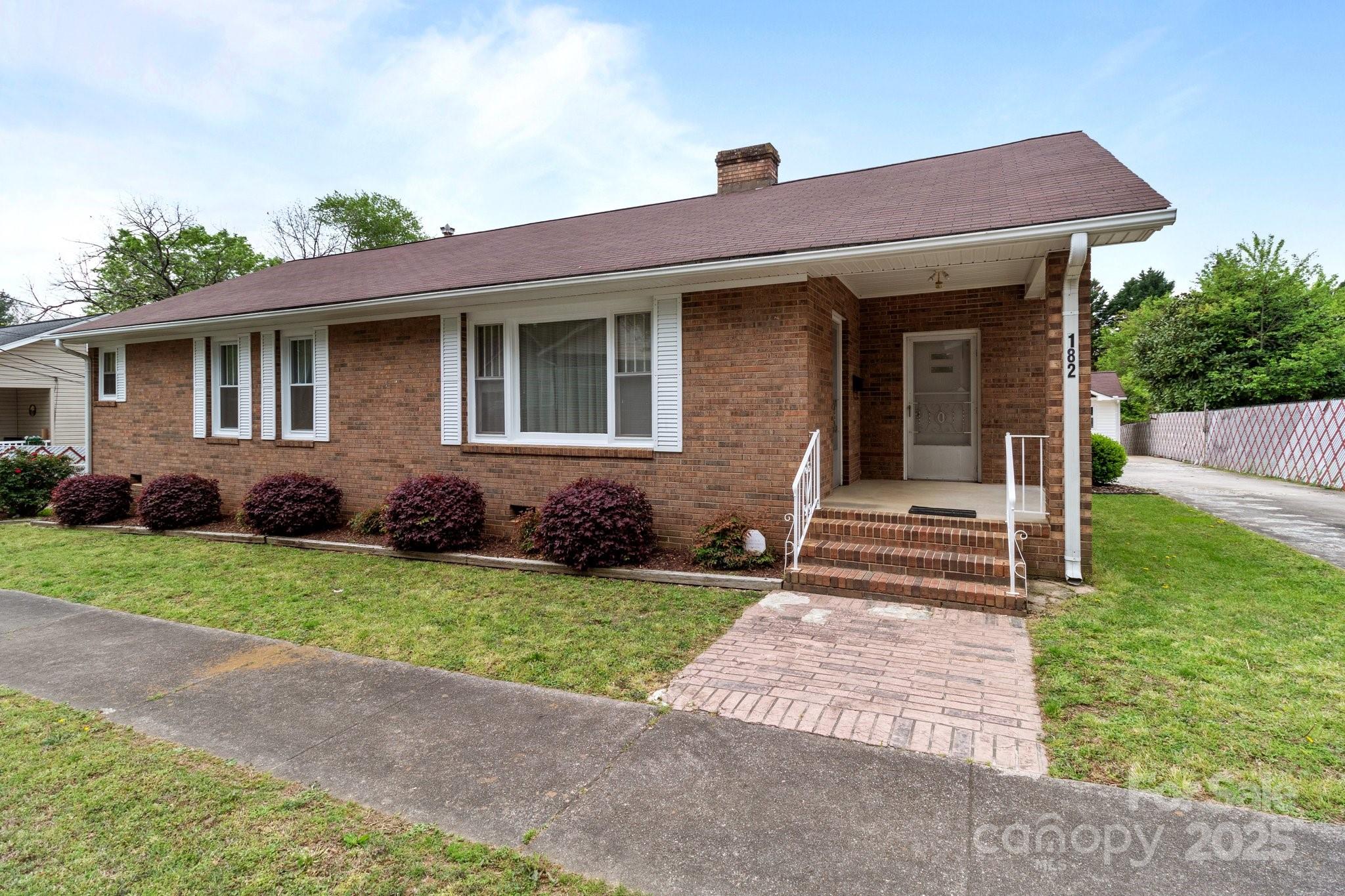 182 Ryan Street