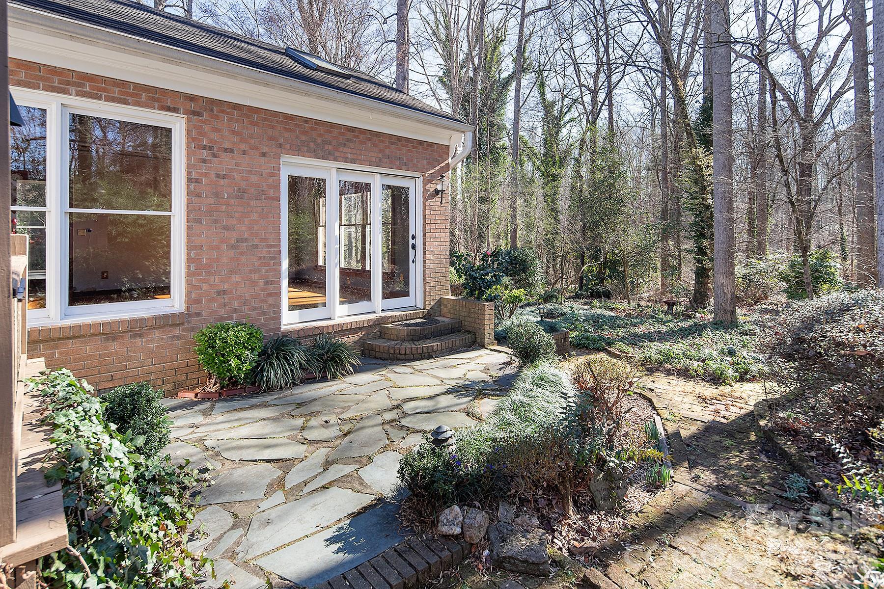 Neel Estates - Residential