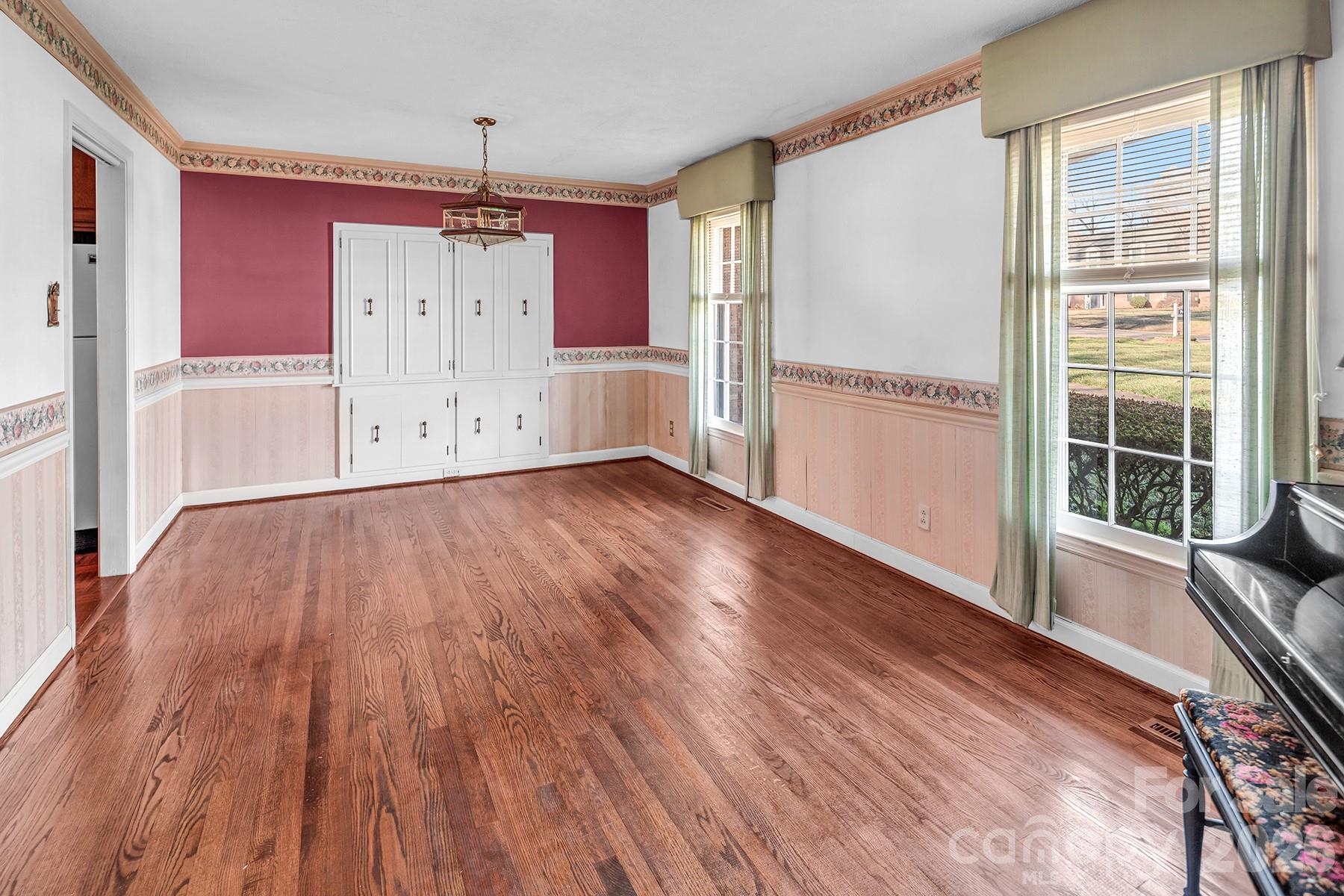 Neel Estates - Residential