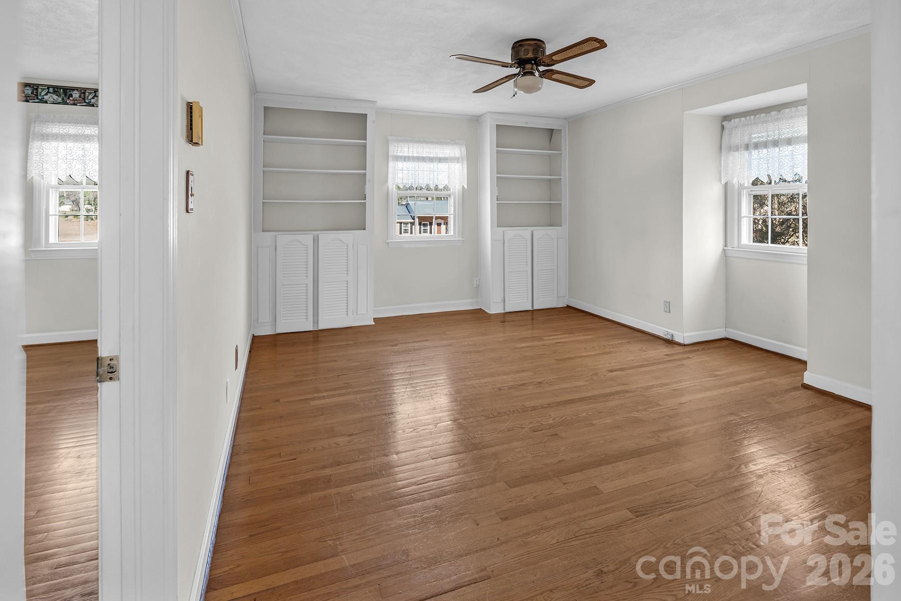 Neel Estates - Residential