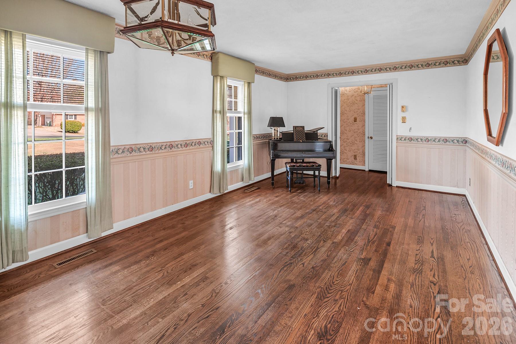 Neel Estates - Residential