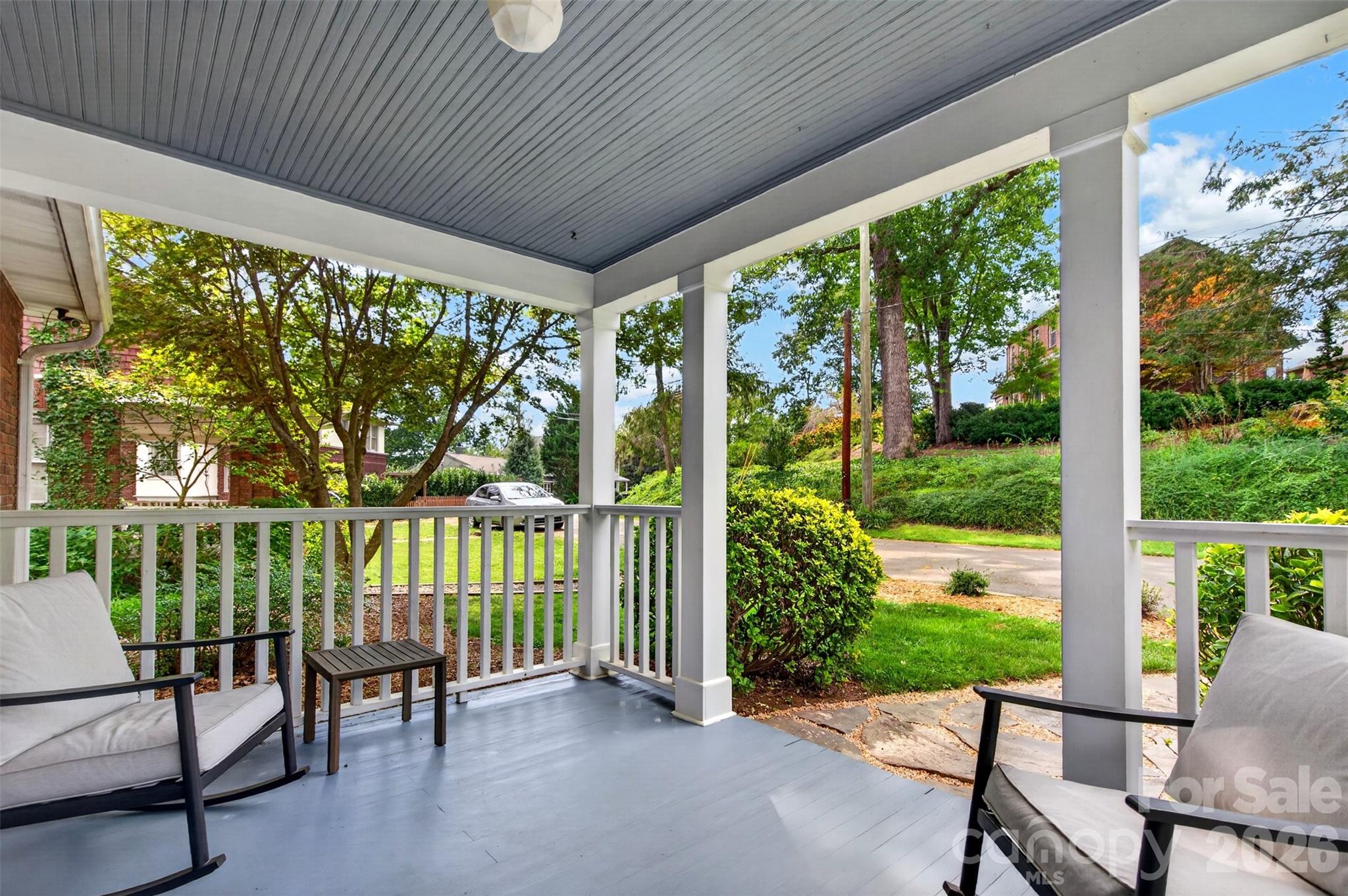 70 Saint Dunstans Circle