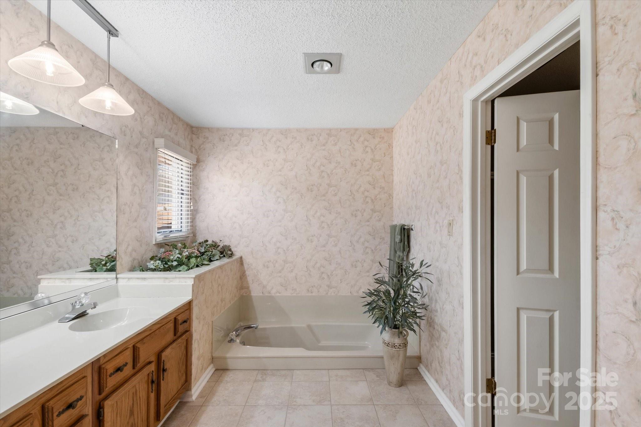 Deerwood - Residential