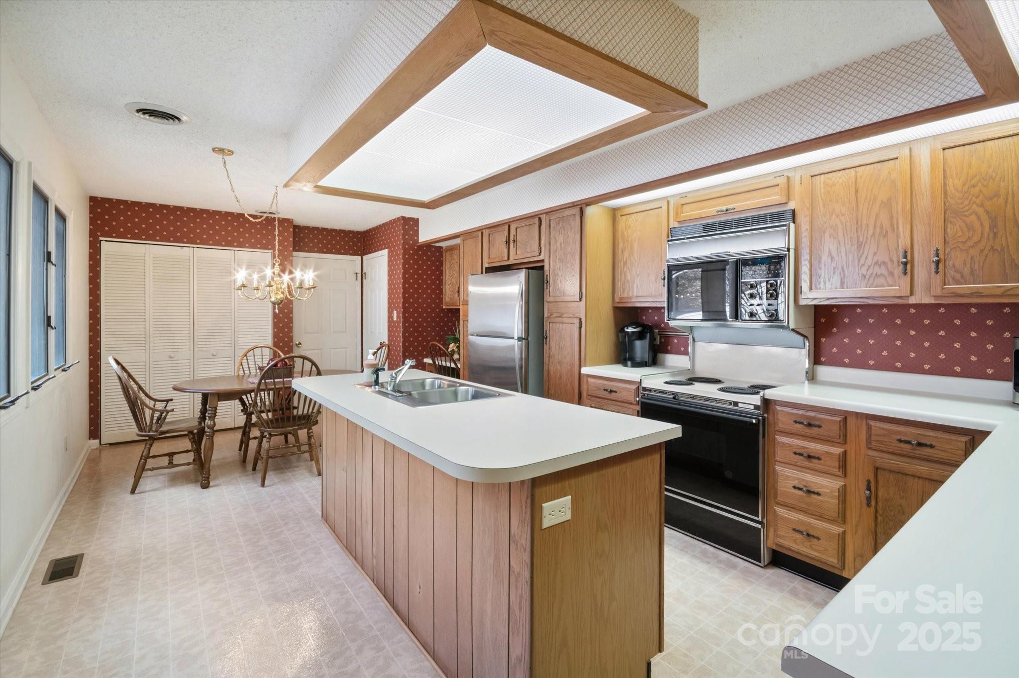 Deerwood - Residential