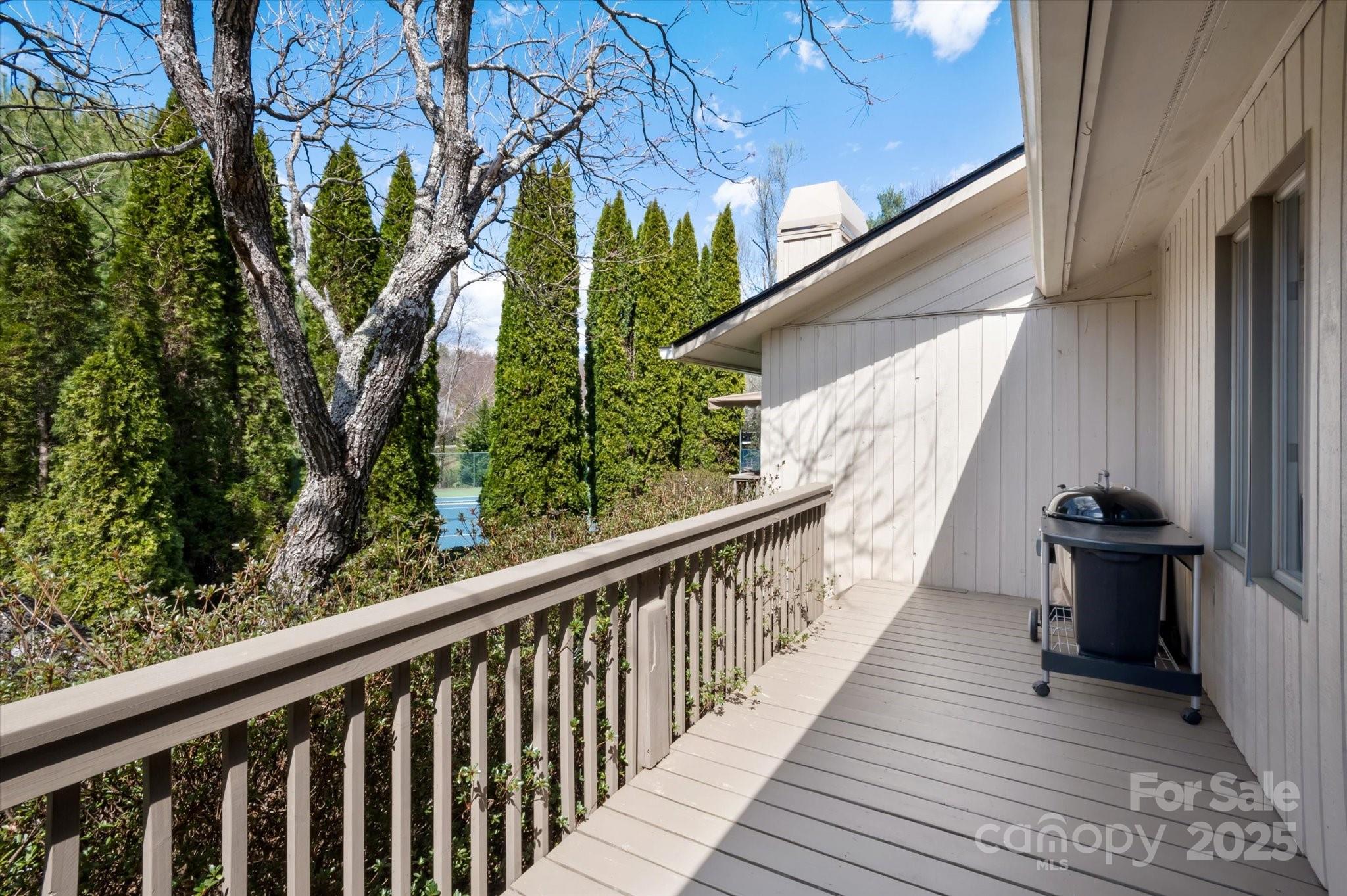 Deerwood - Residential