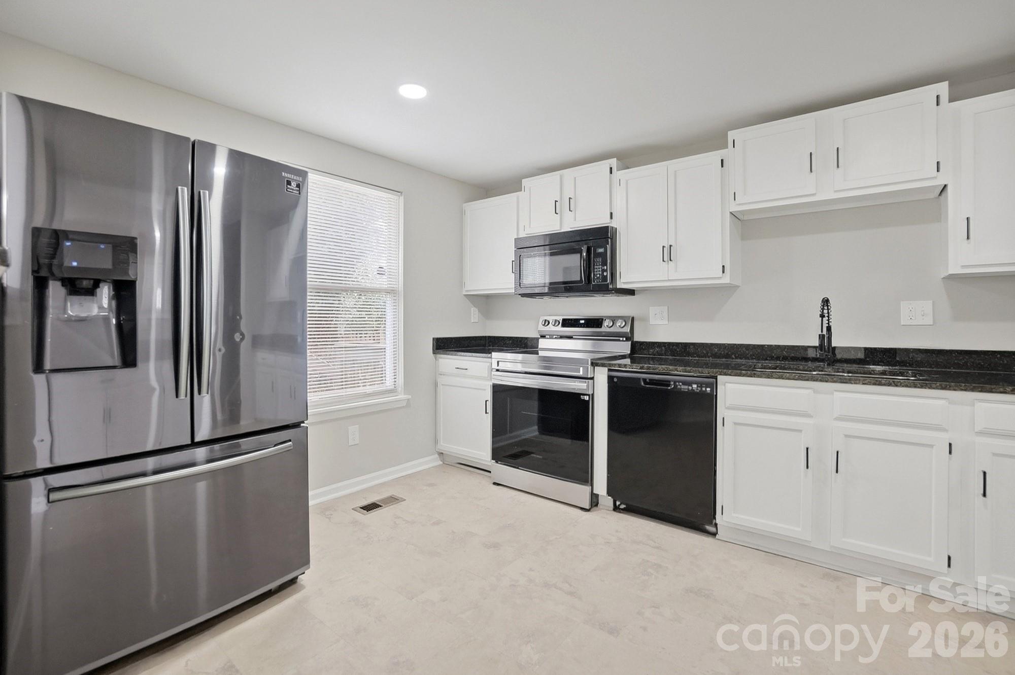 6621 Piney Path Road