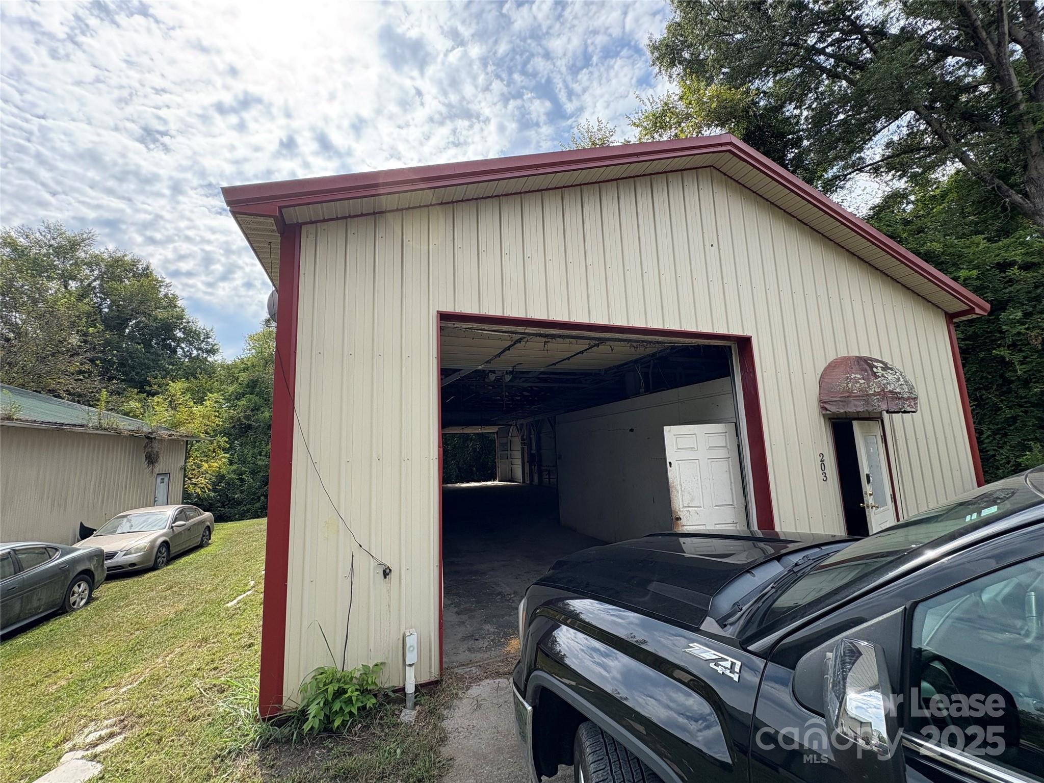 203 E Harrison Street