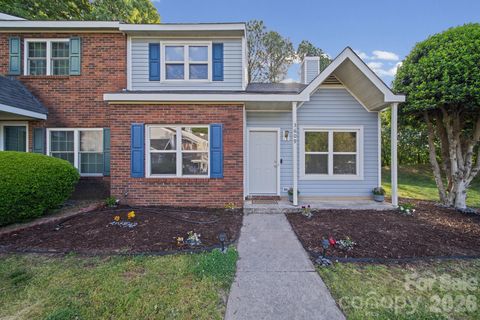 3609 Huyton Court Charlotte NC 28215