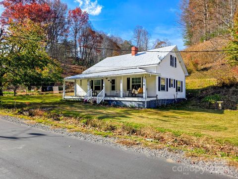2812 Bald Mountain Road Burnsville NC 28714