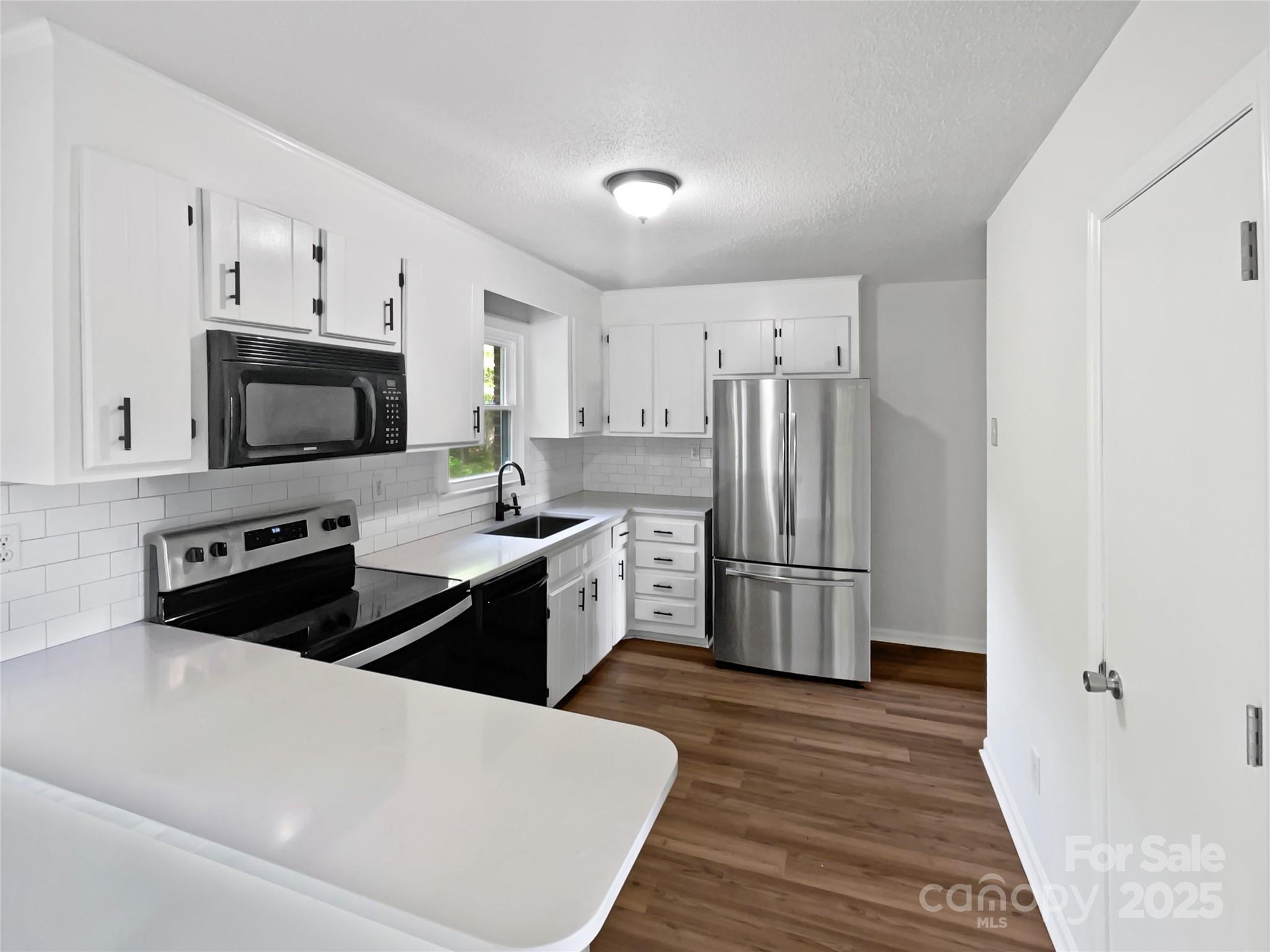 Walden Pond - Residential