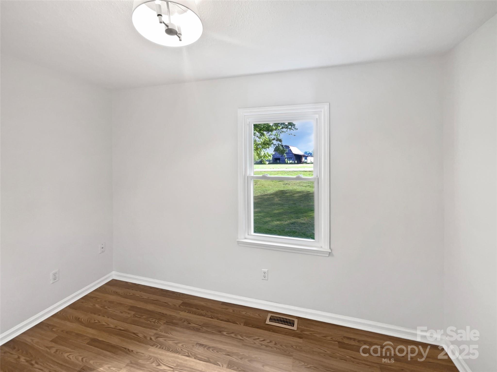 Walden Pond - Residential