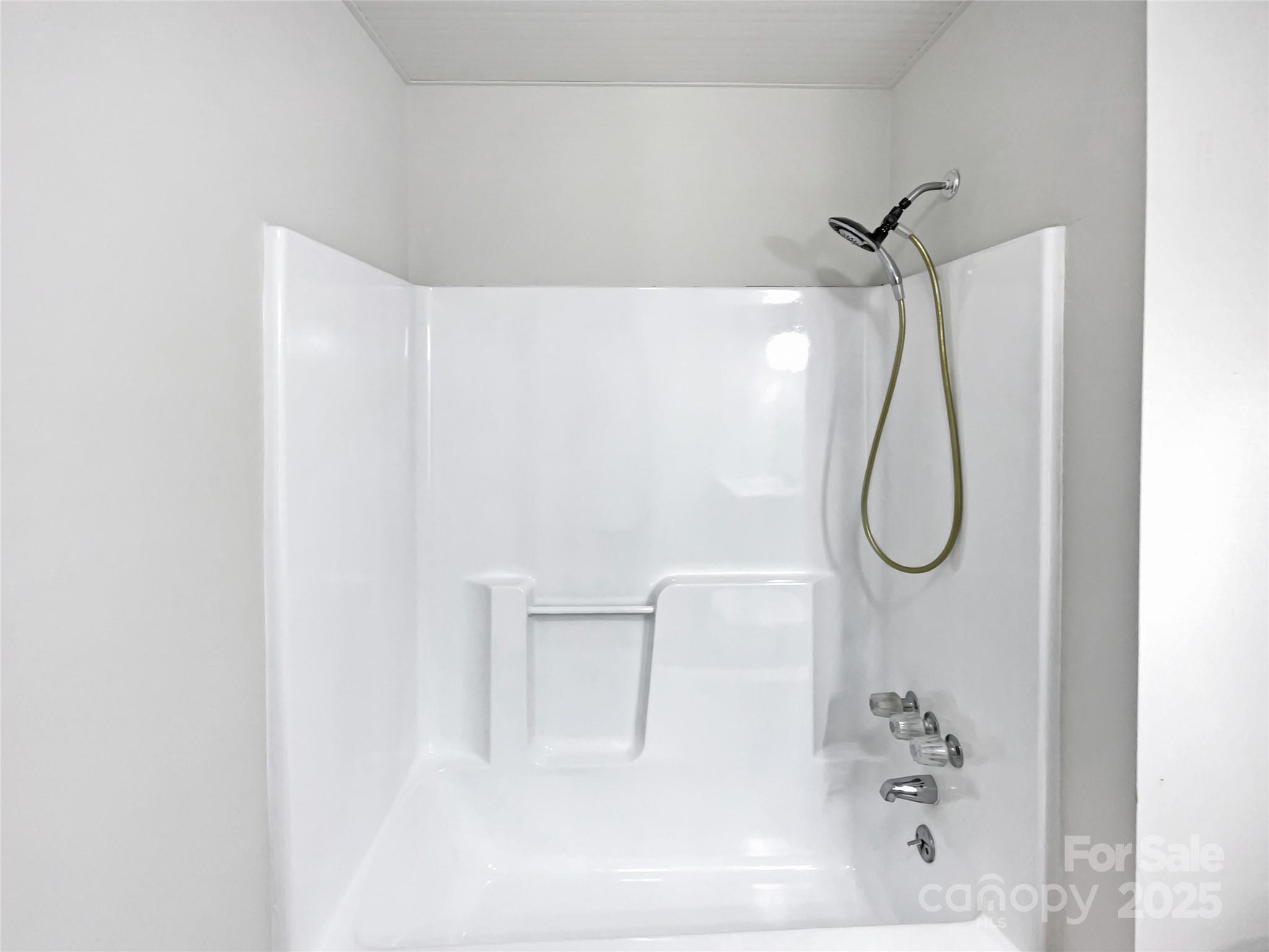 Walden Pond - Residential