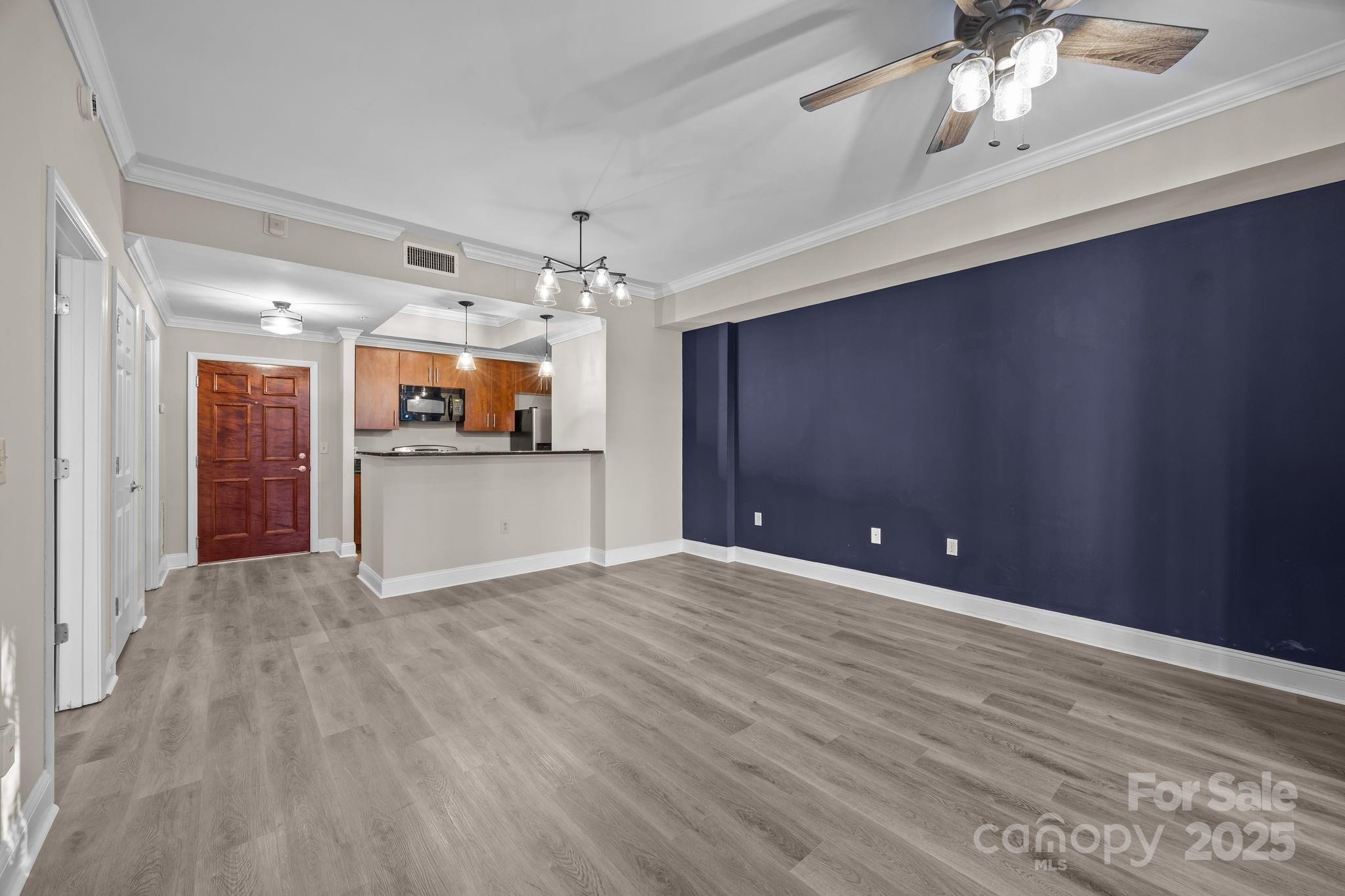 Fifth And Poplar - Residential