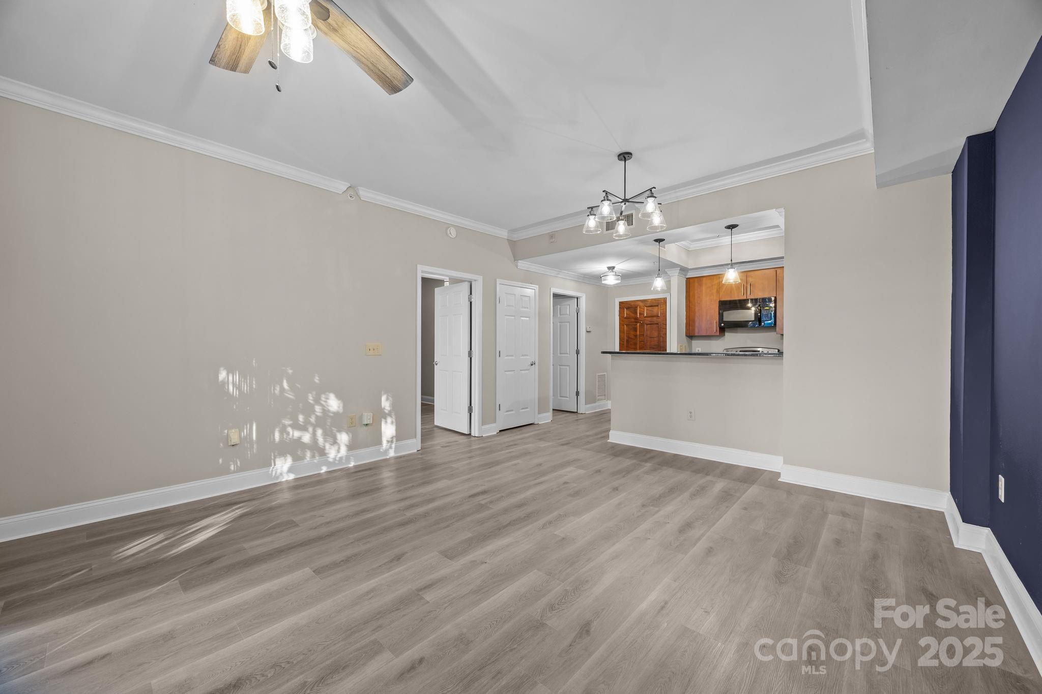 Fifth And Poplar - Residential