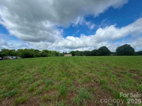 Photo of TBD Poplar Springs Road, Elkin, NC 28621 (MLS # 4388008)