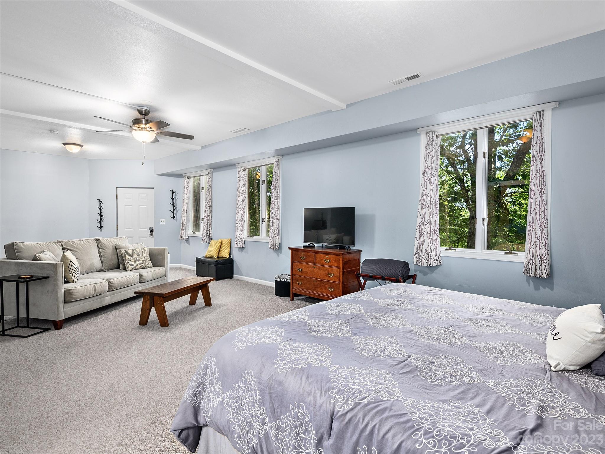 Jays Mountain - Residential