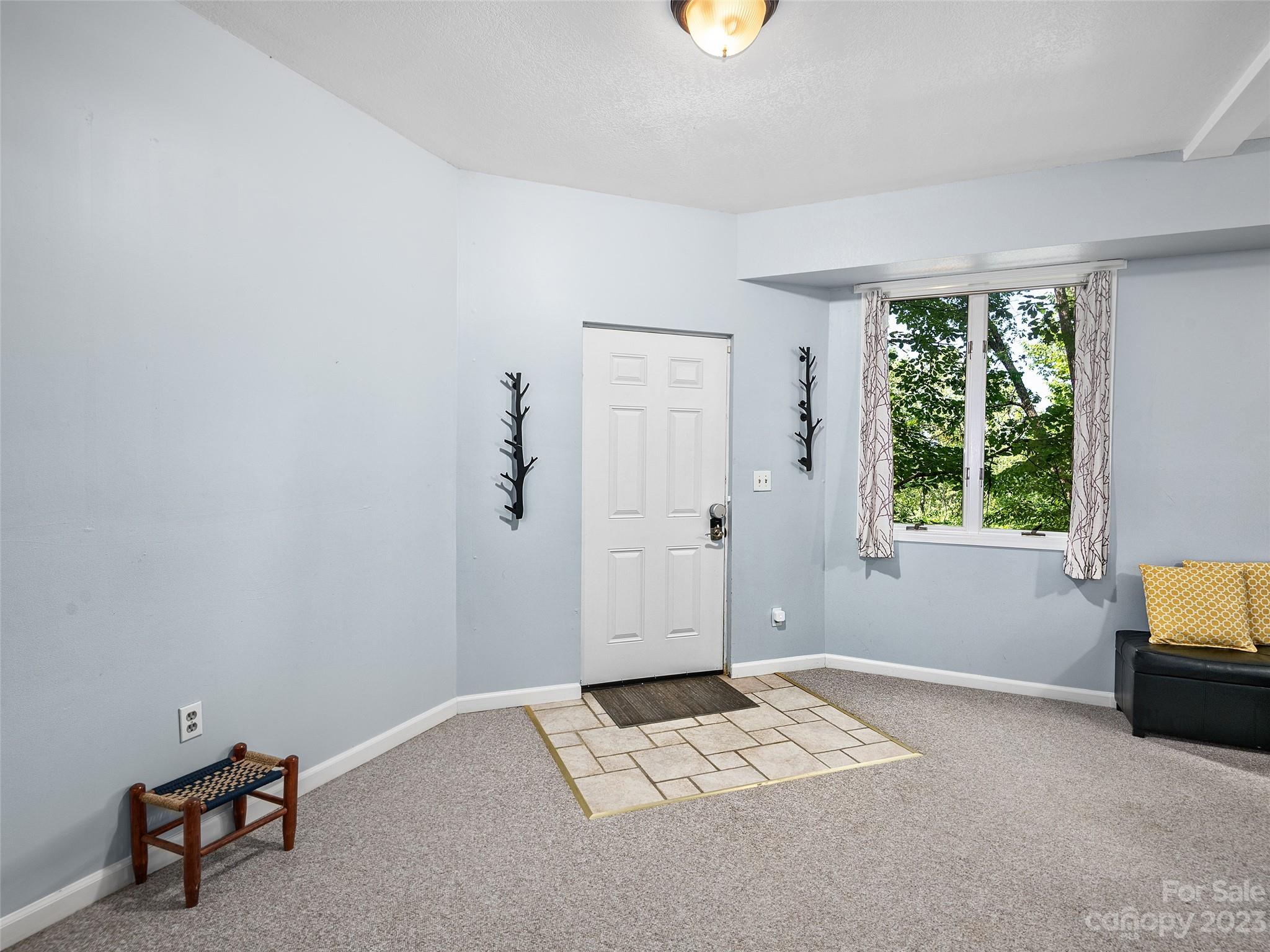 Jays Mountain - Residential