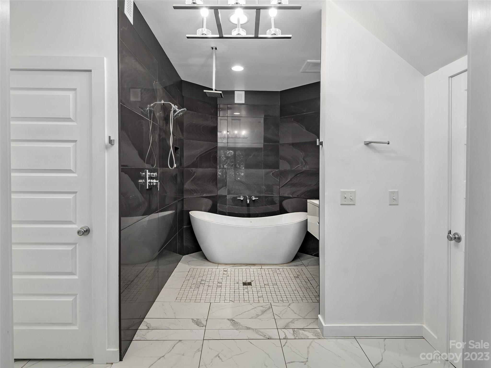 Jays Mountain - Residential