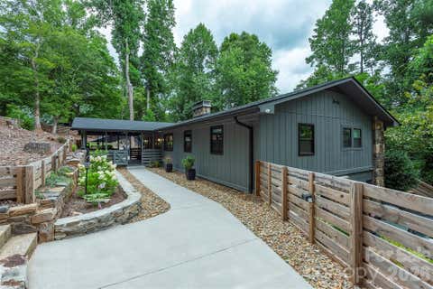 Photo of 53 Vanderbilt Terrace, Asheville, NC 28806 (MLS # 4404446)