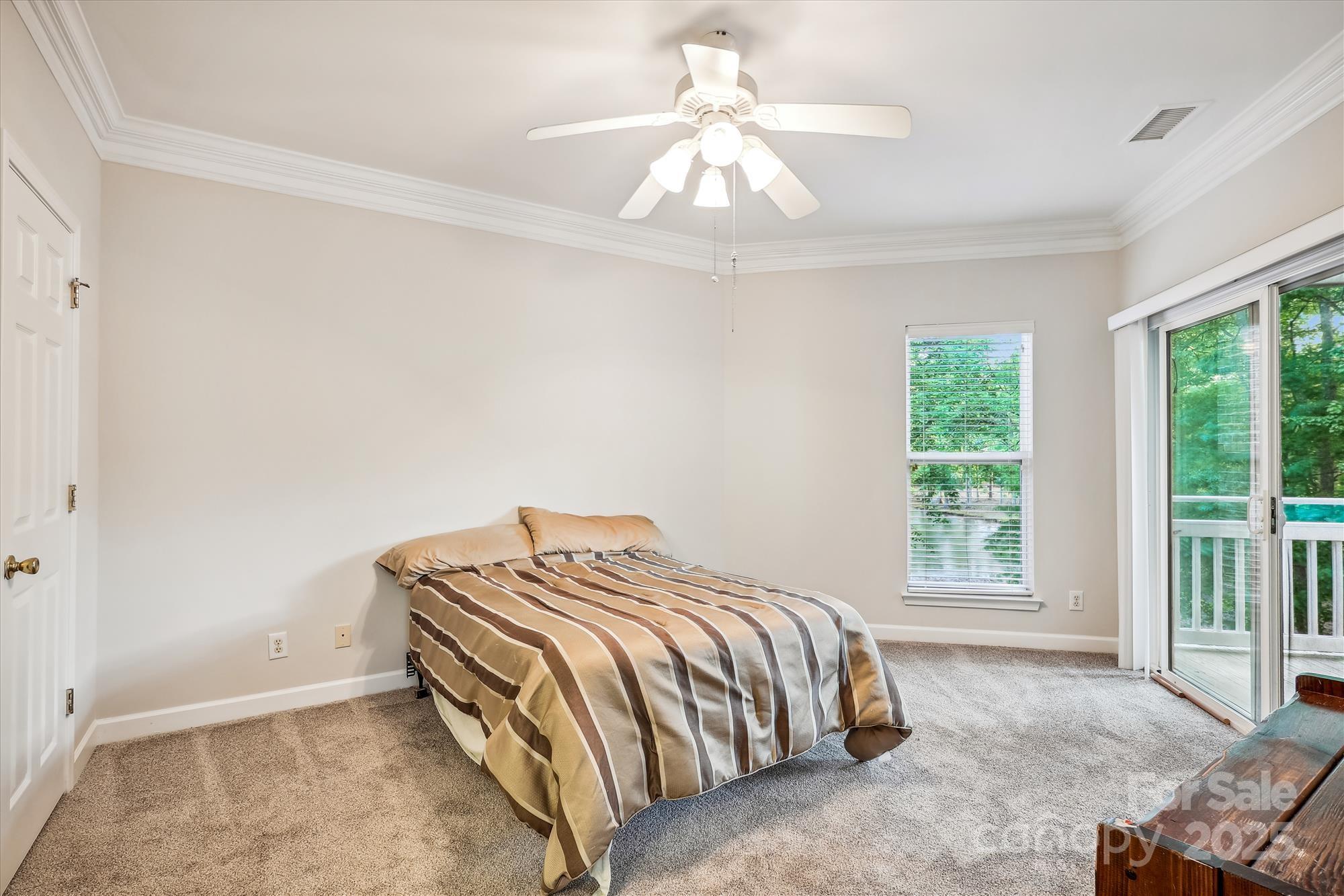 537 Southeast Drive 537