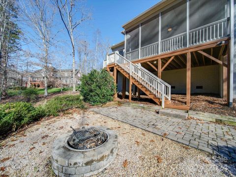 A home in Weddington